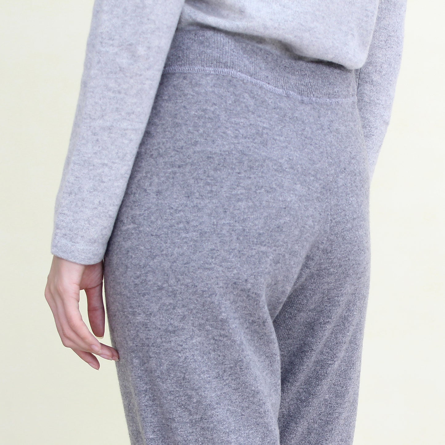 Women's cashmere pants