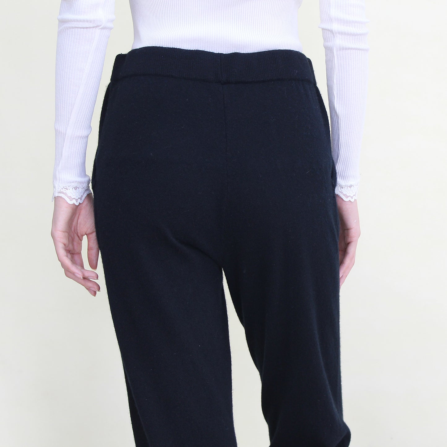 Women's cashmere pants