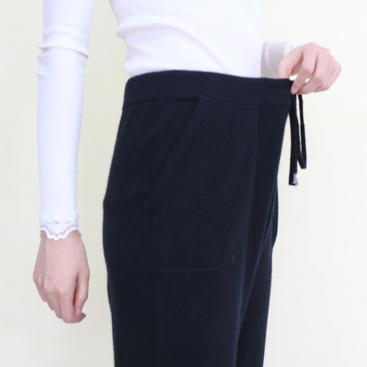 Women's cashmere pants