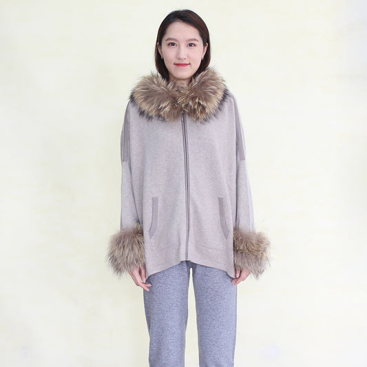 Women's cashmere coat with fox collar