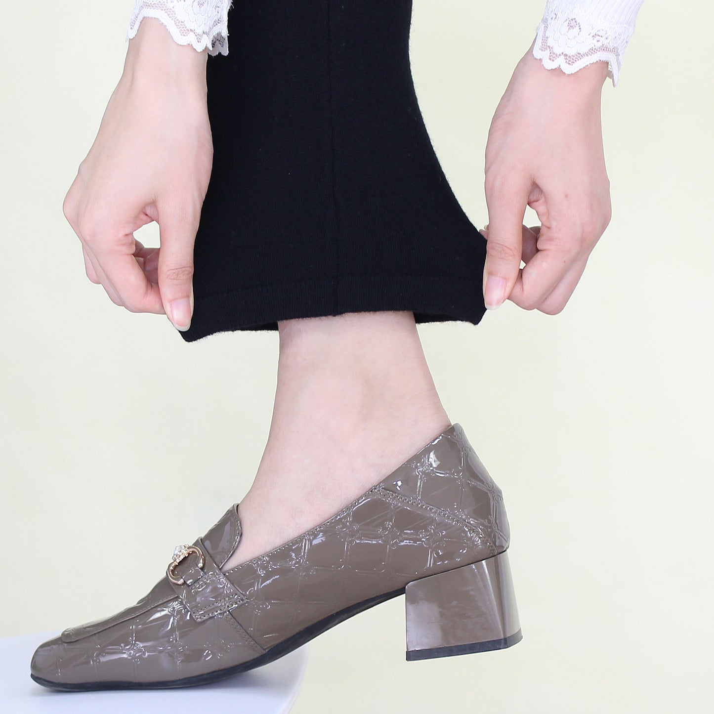 Women's cashmere pants