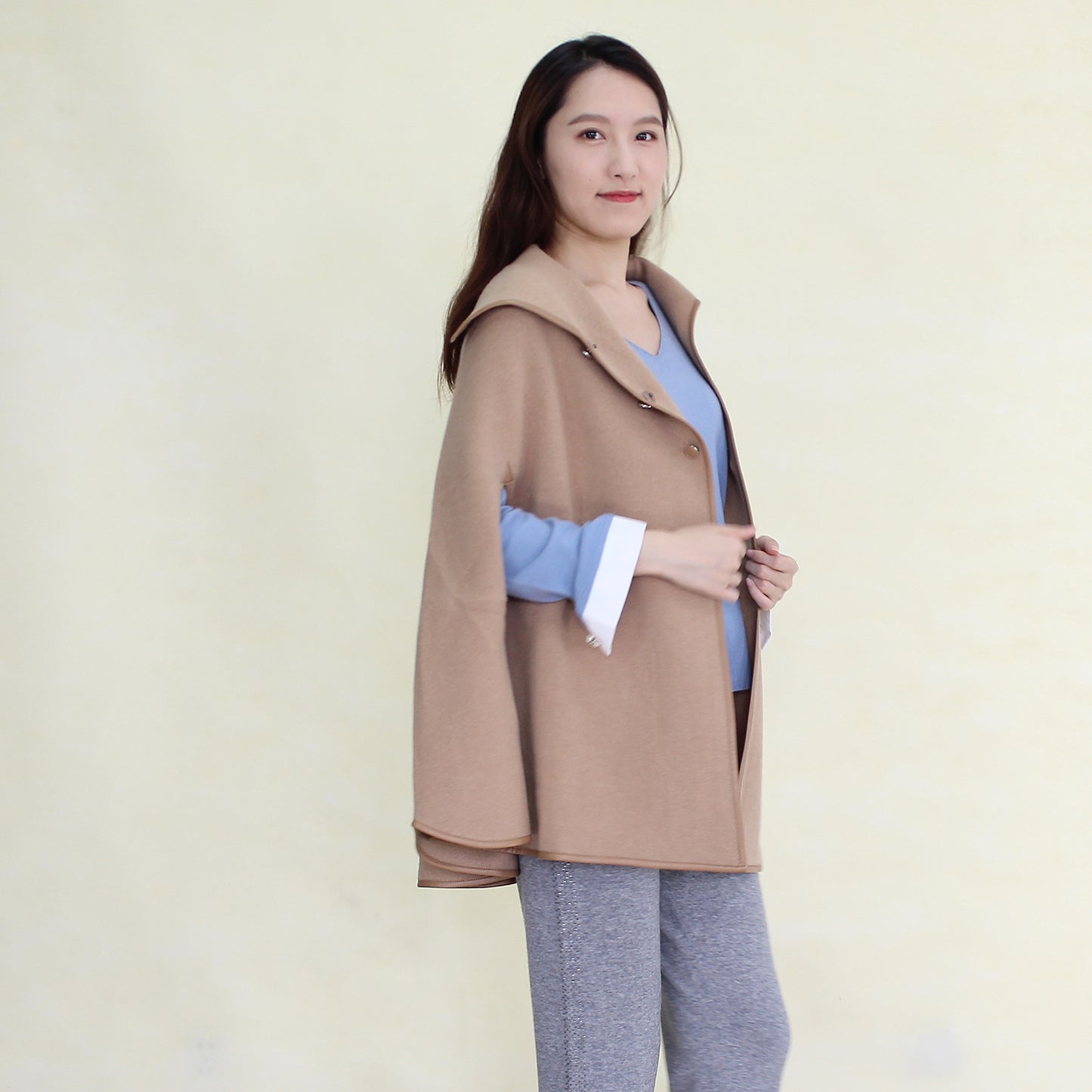 Women's cashmere cape