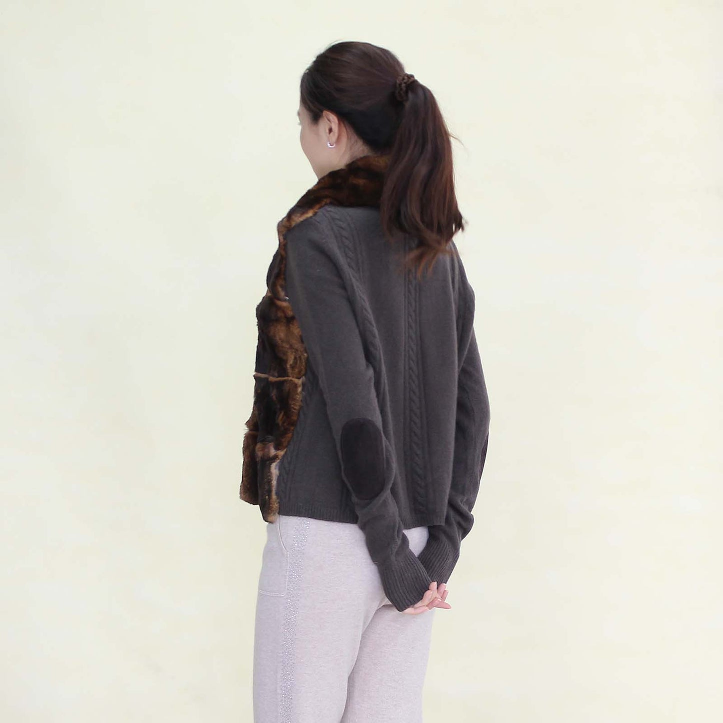 Women's cashmere cardigan with rex rabbit