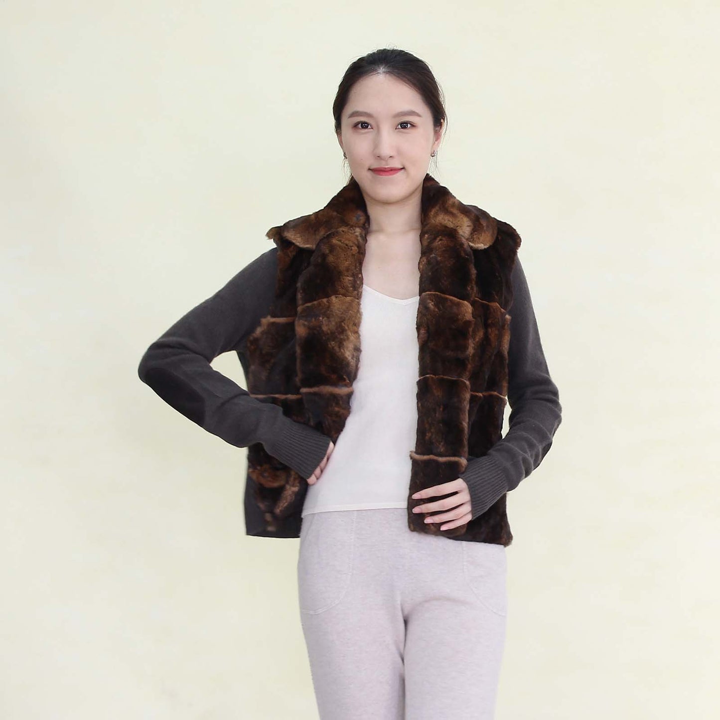 Women's cashmere cardigan with rex rabbit