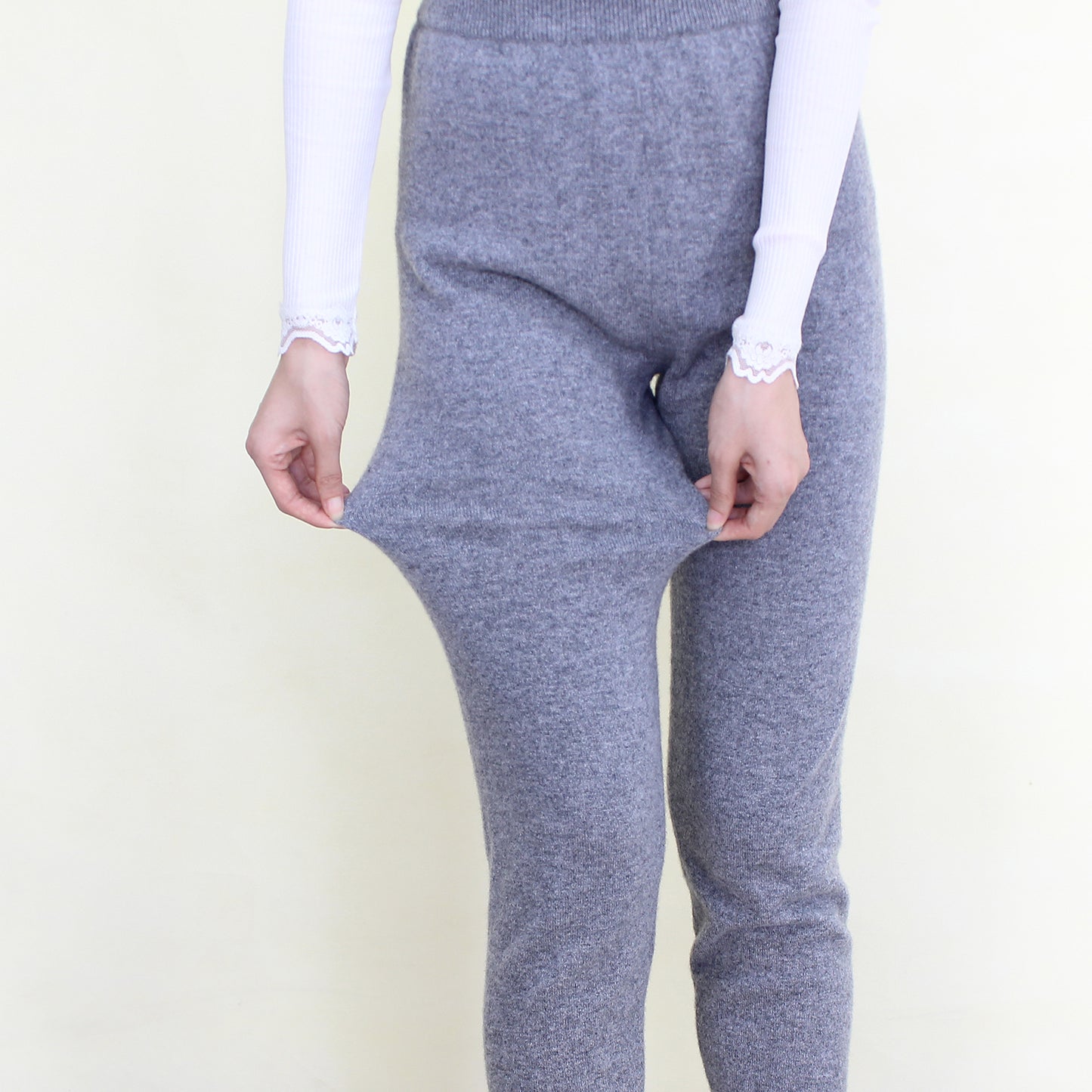 Women's cashmere pants