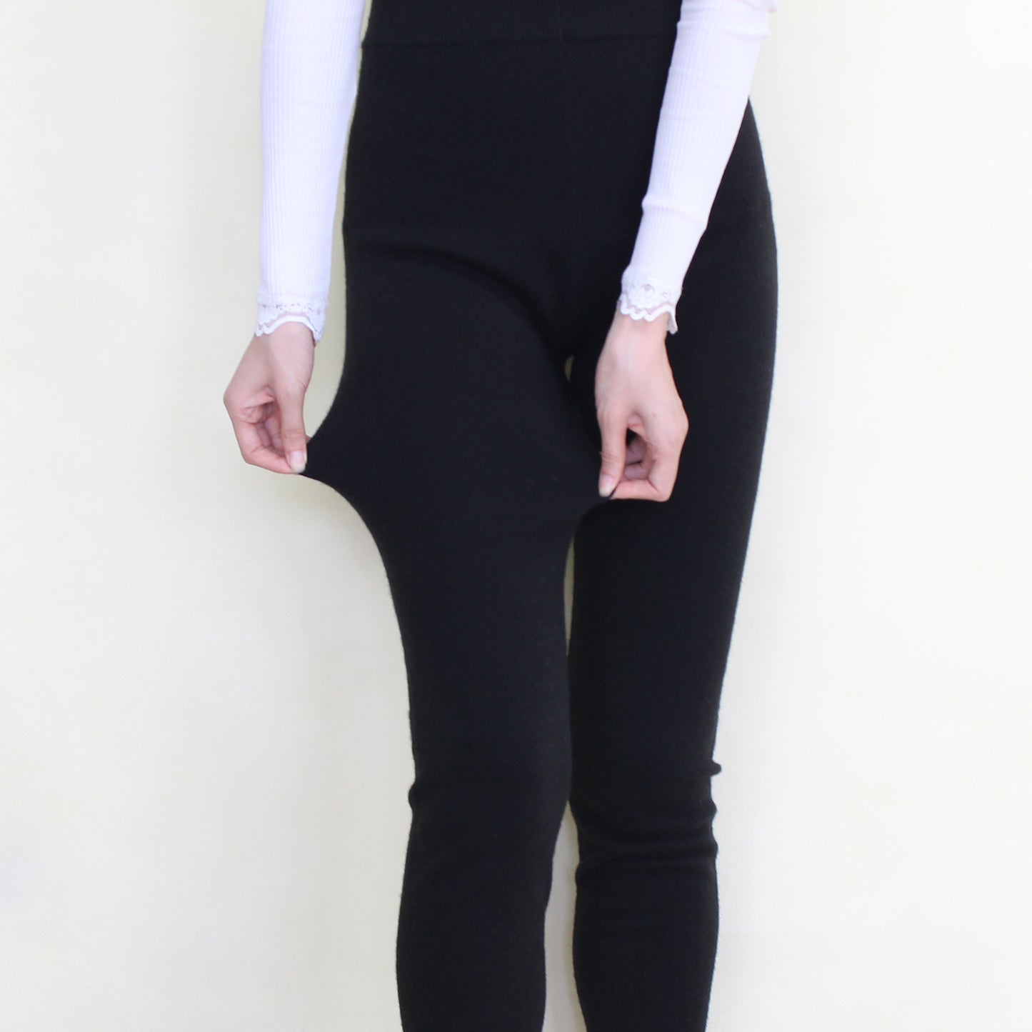 Women's cashmere pants