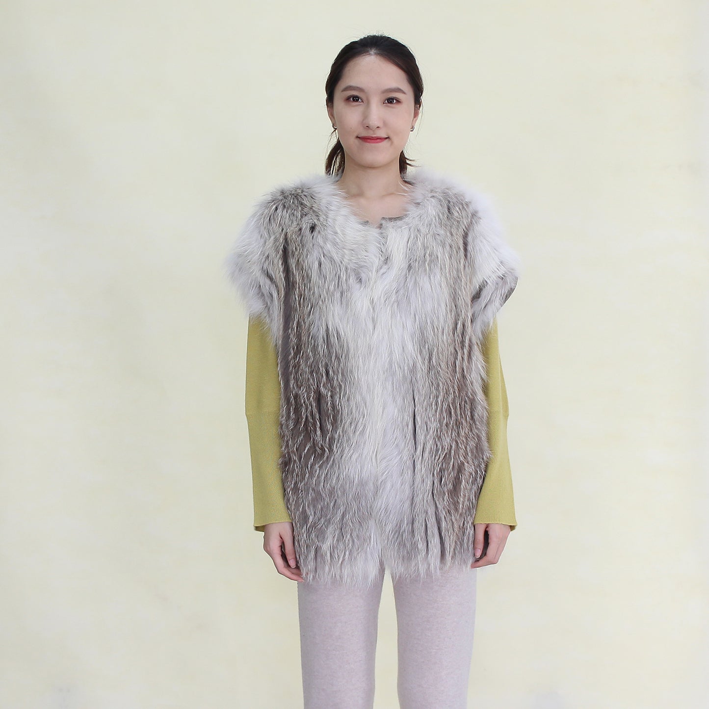 Women's fox fur vest with cashmere lining
