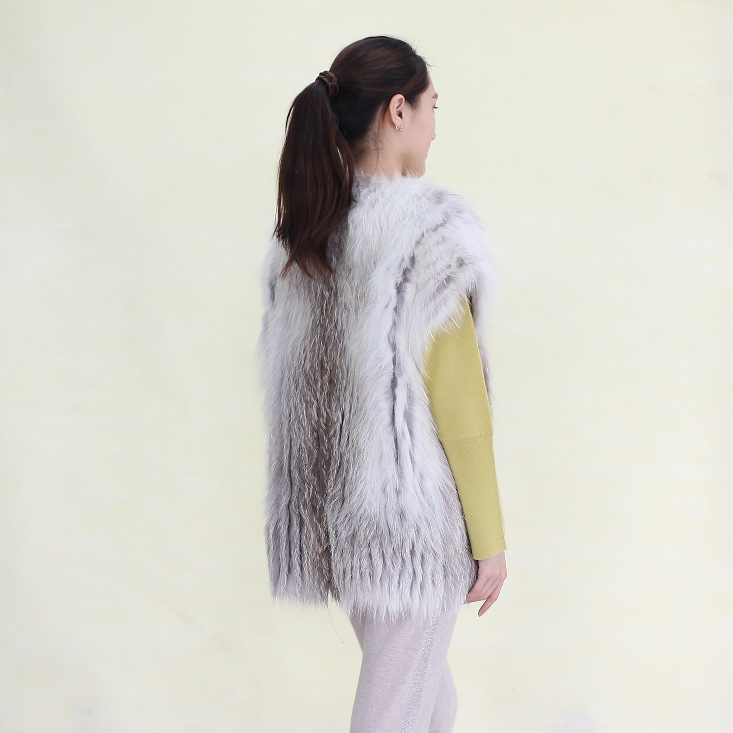 Women's fox fur vest with cashmere lining