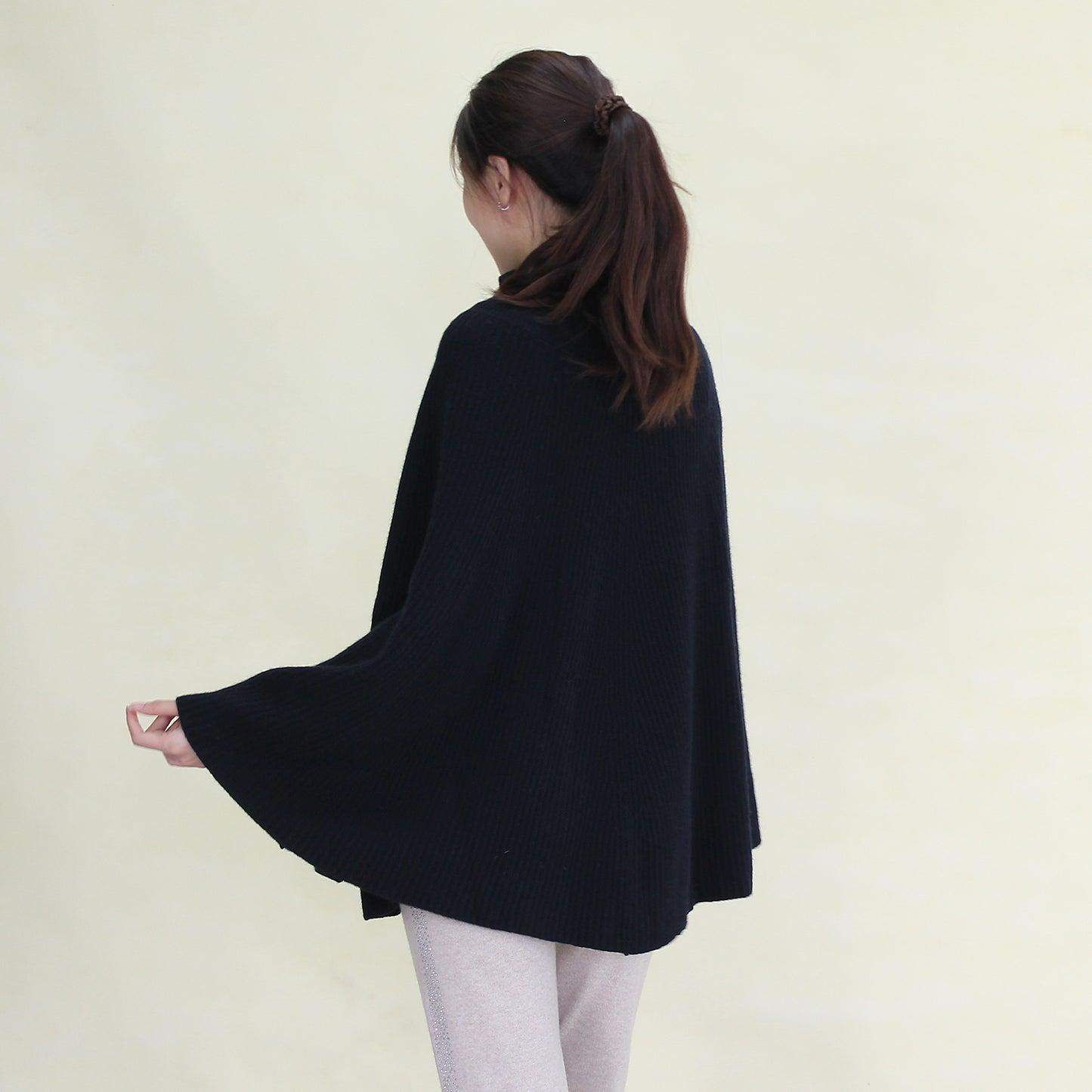 Women's cashmere shawl