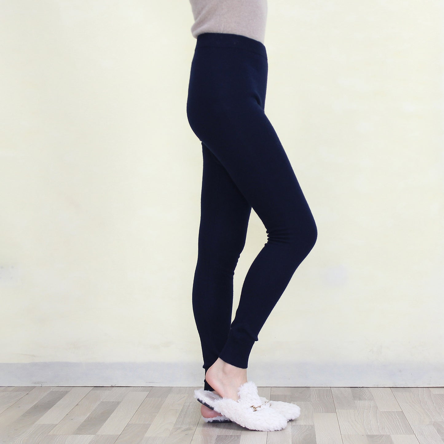 Women's cashmere pants