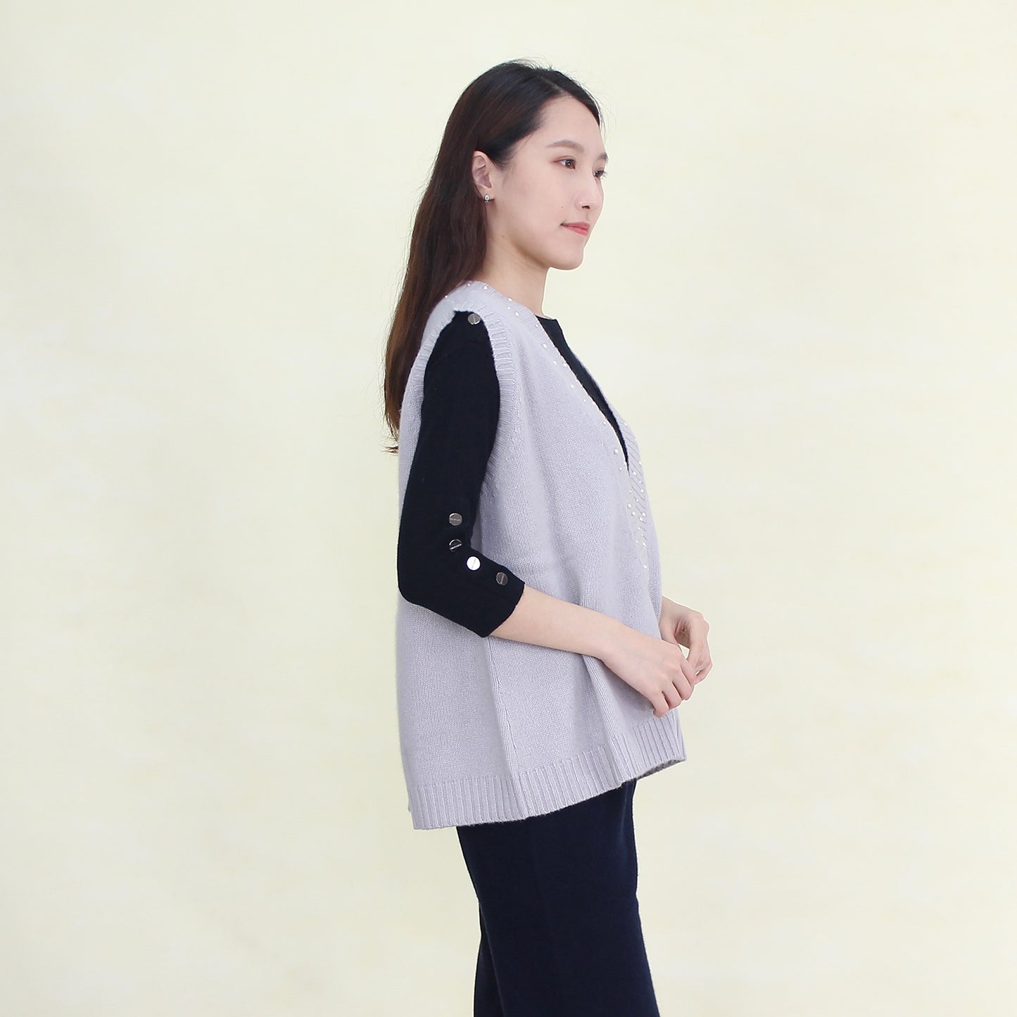 Women's cashmere cardigan vest