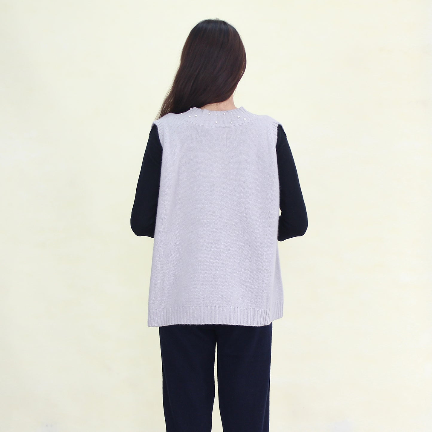 Women's cashmere cardigan vest