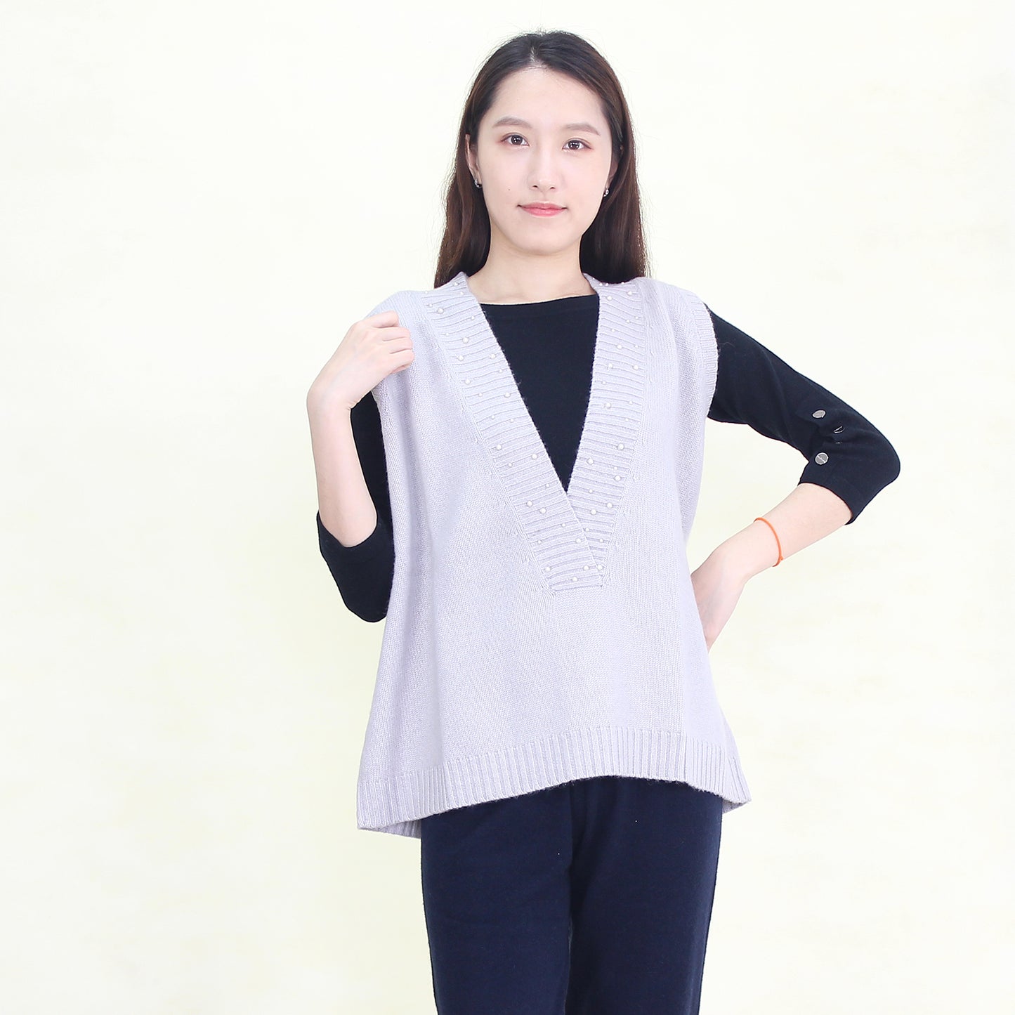 Women's cashmere cardigan vest