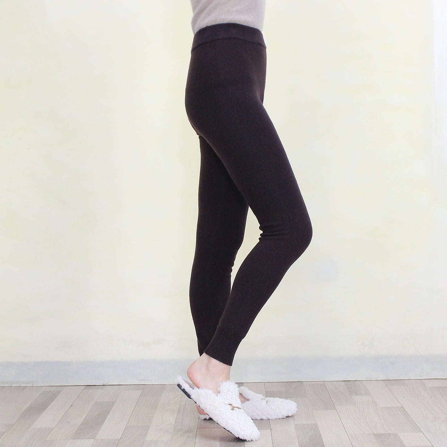 Women's cashmere pants