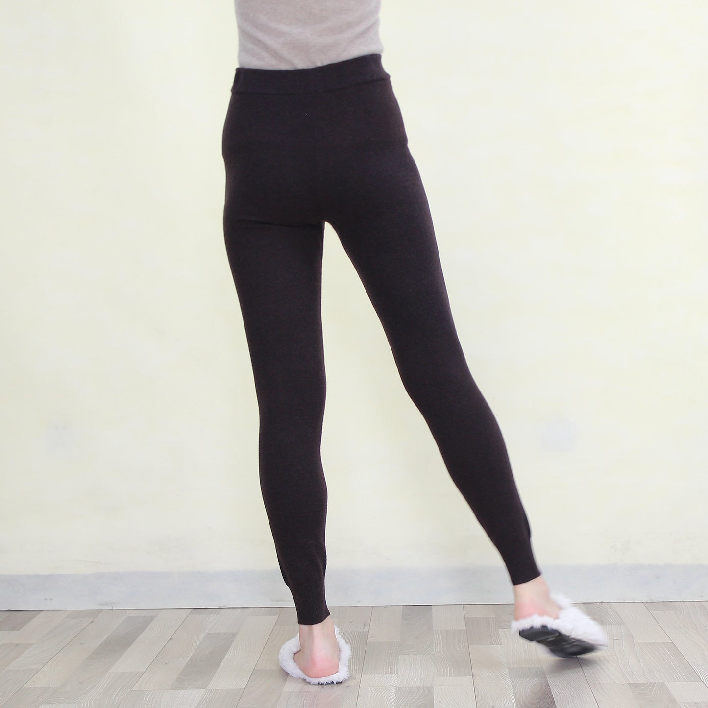 Women's cashmere pants
