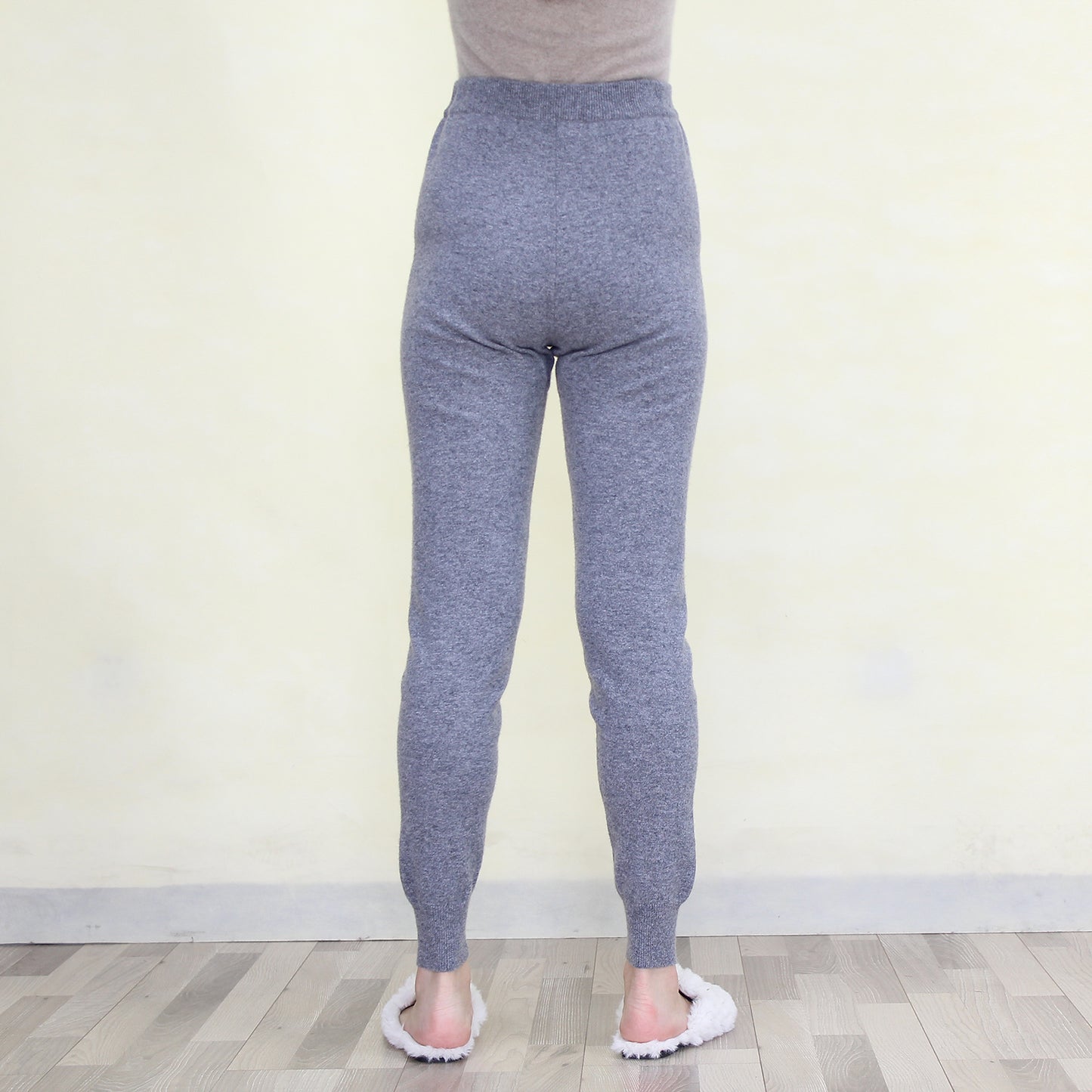 Women's cashmere pants