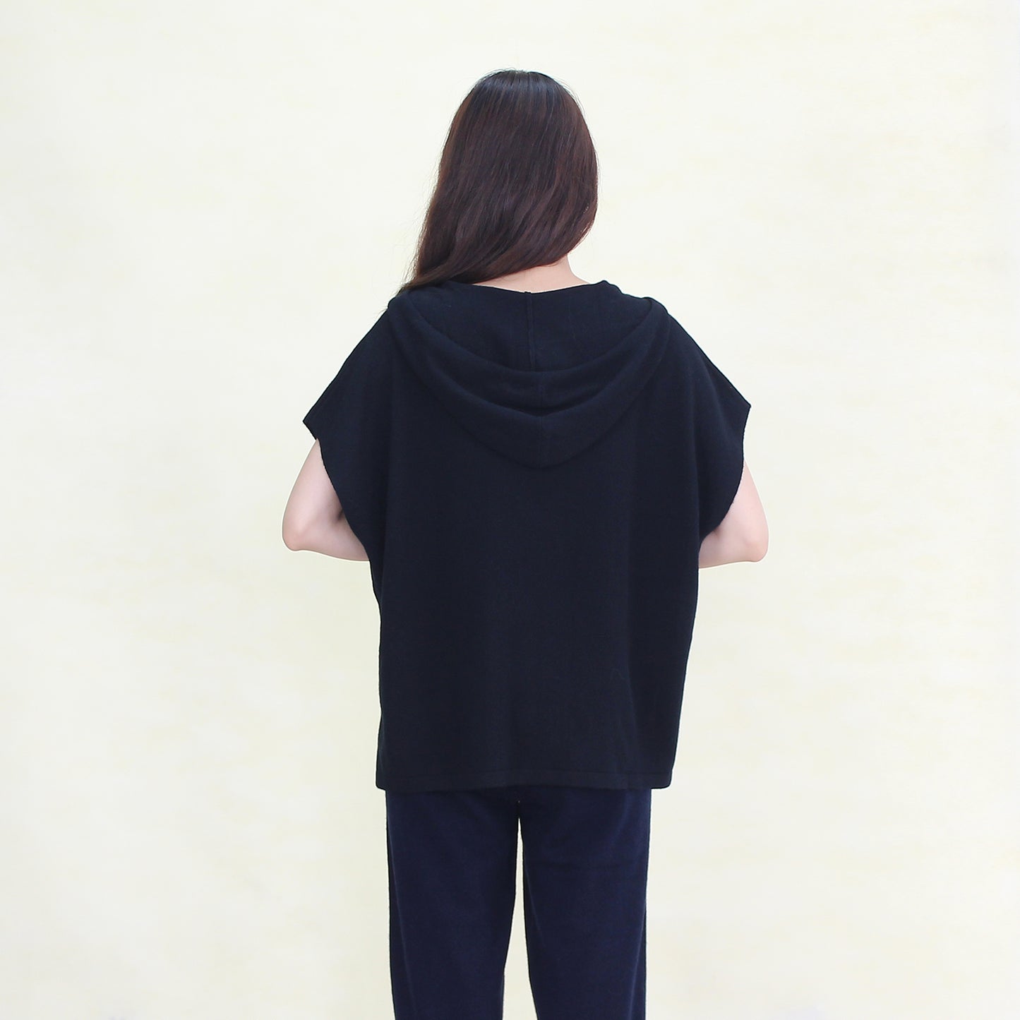 Women's cashmere pullover