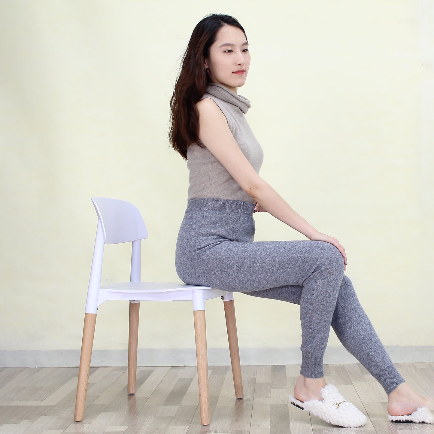 Women's cashmere pants