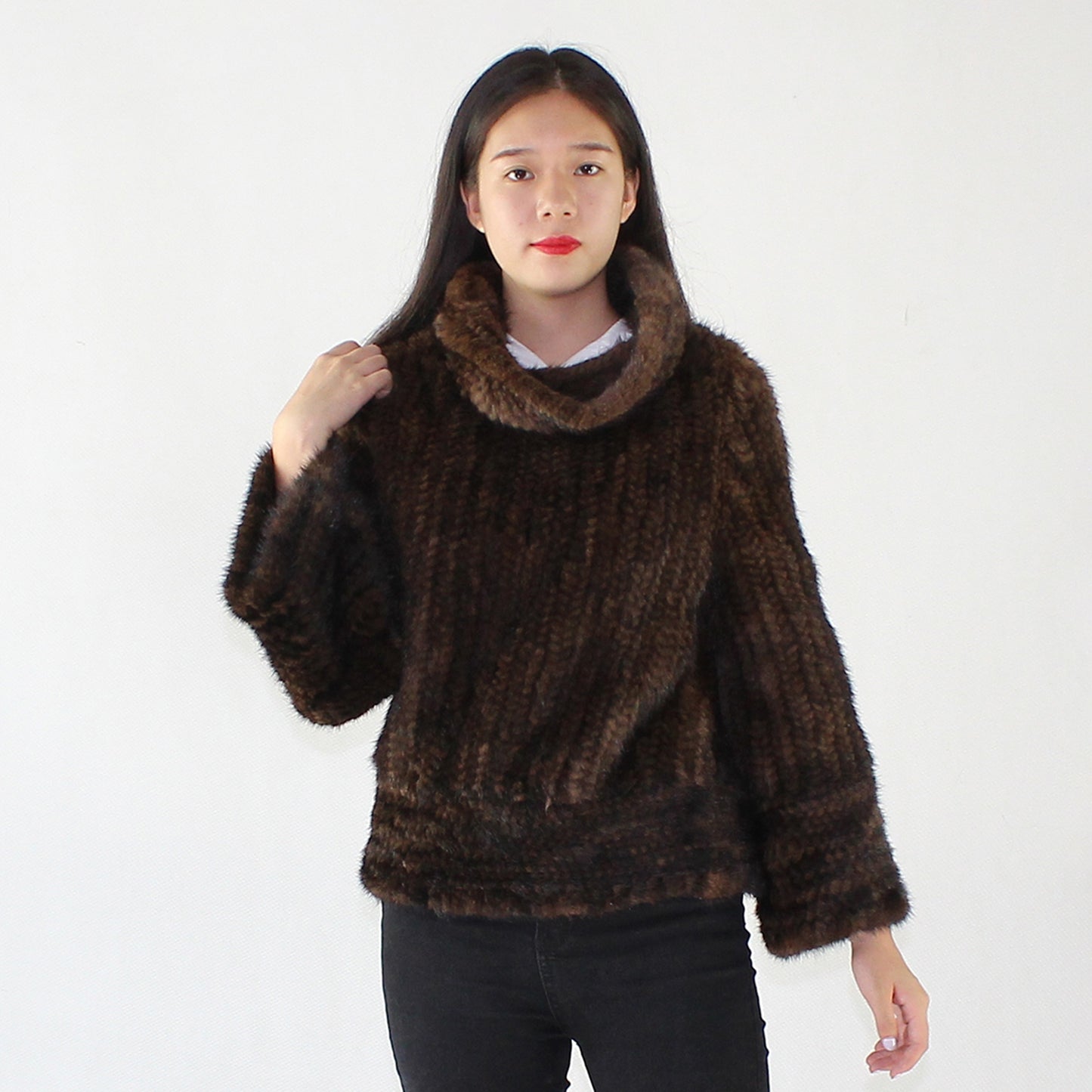 Women's knitted mink top