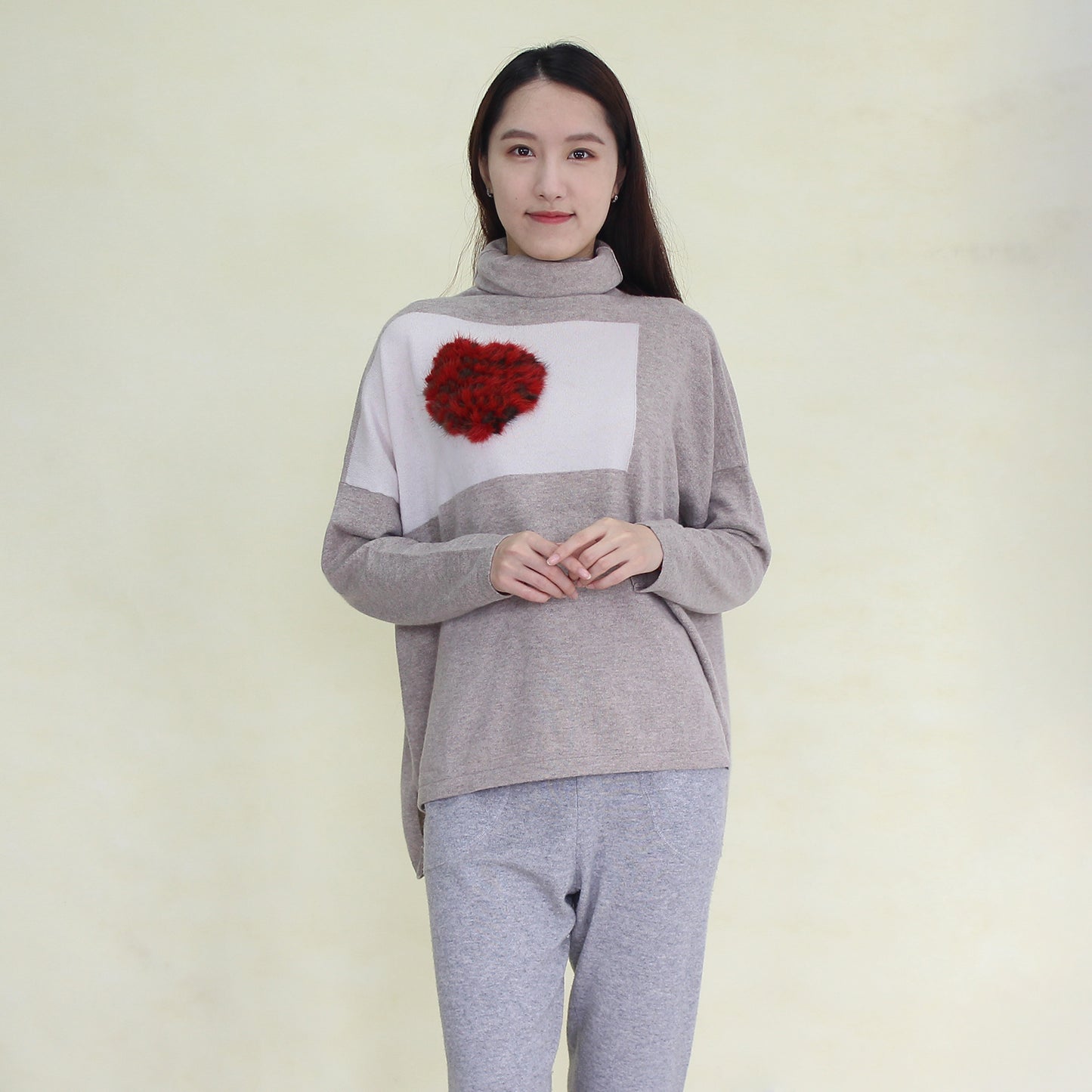 Women's cashmere pullover