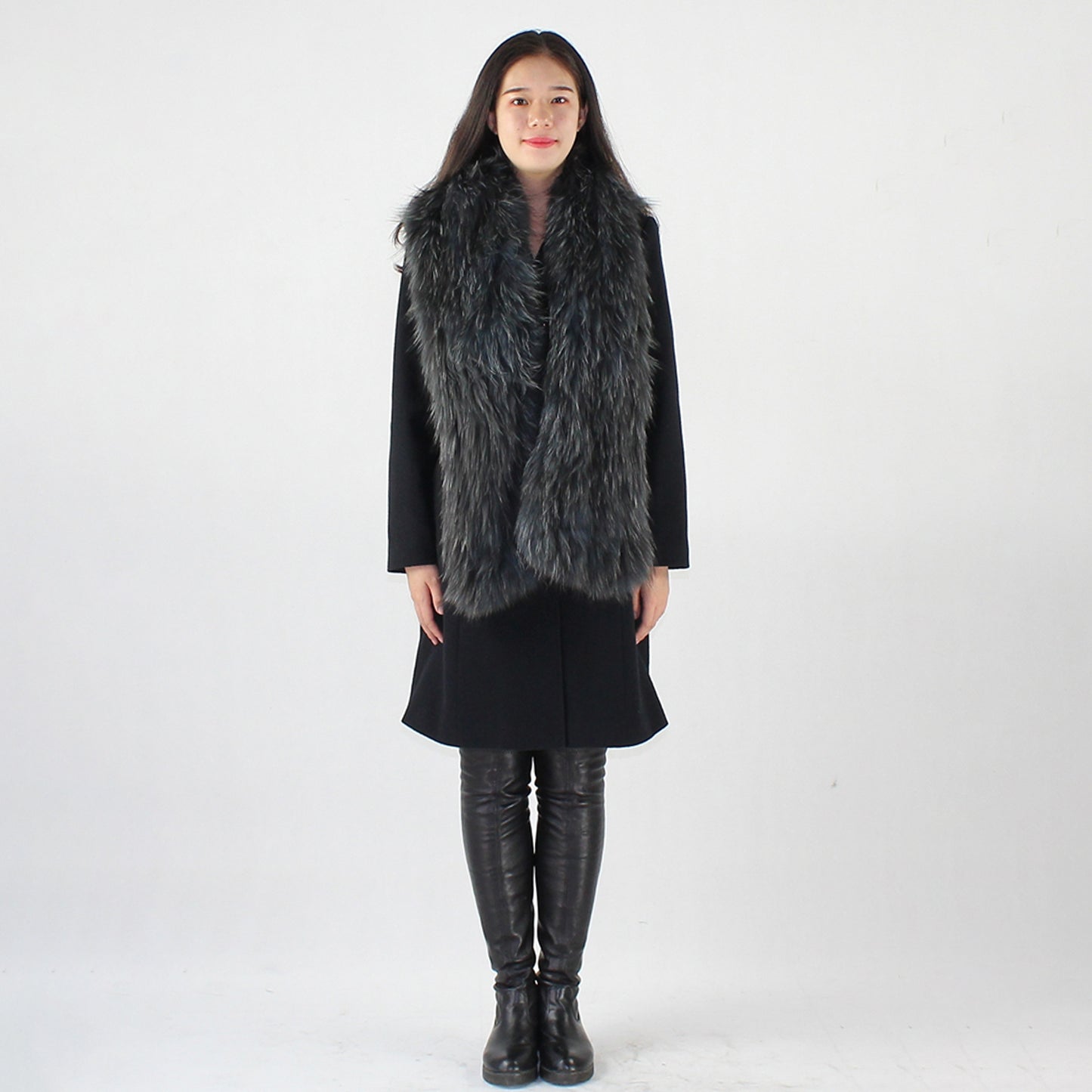 Women's knitted fox fur shawl