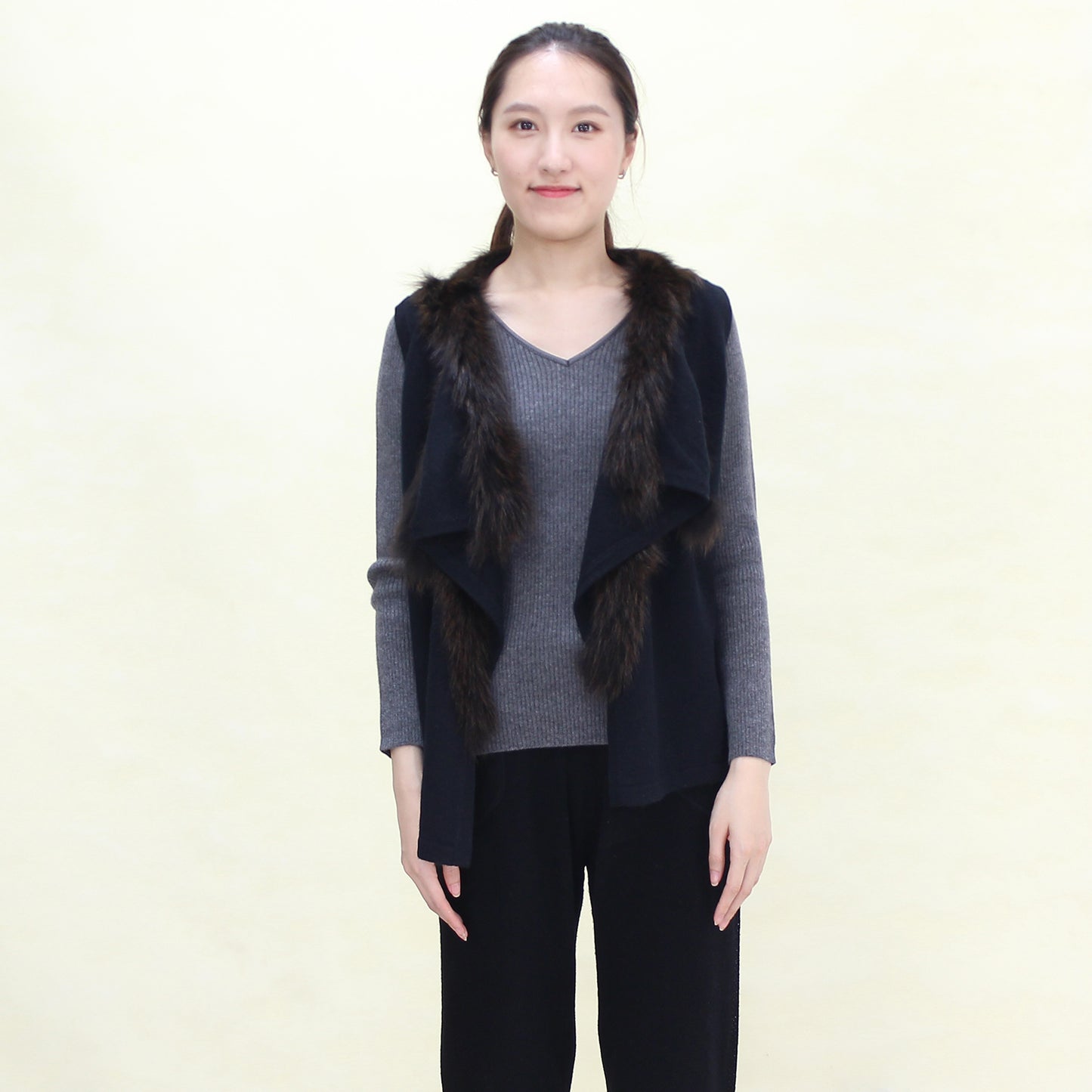 Women's 100% purecashmere vest