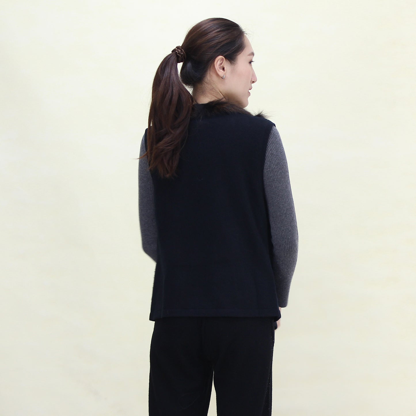 Women's 100% purecashmere vest