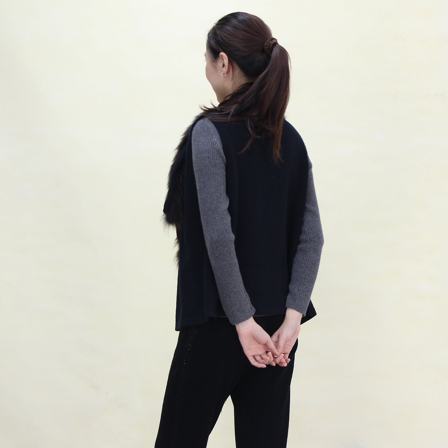 Women's 100% purecashmere vest