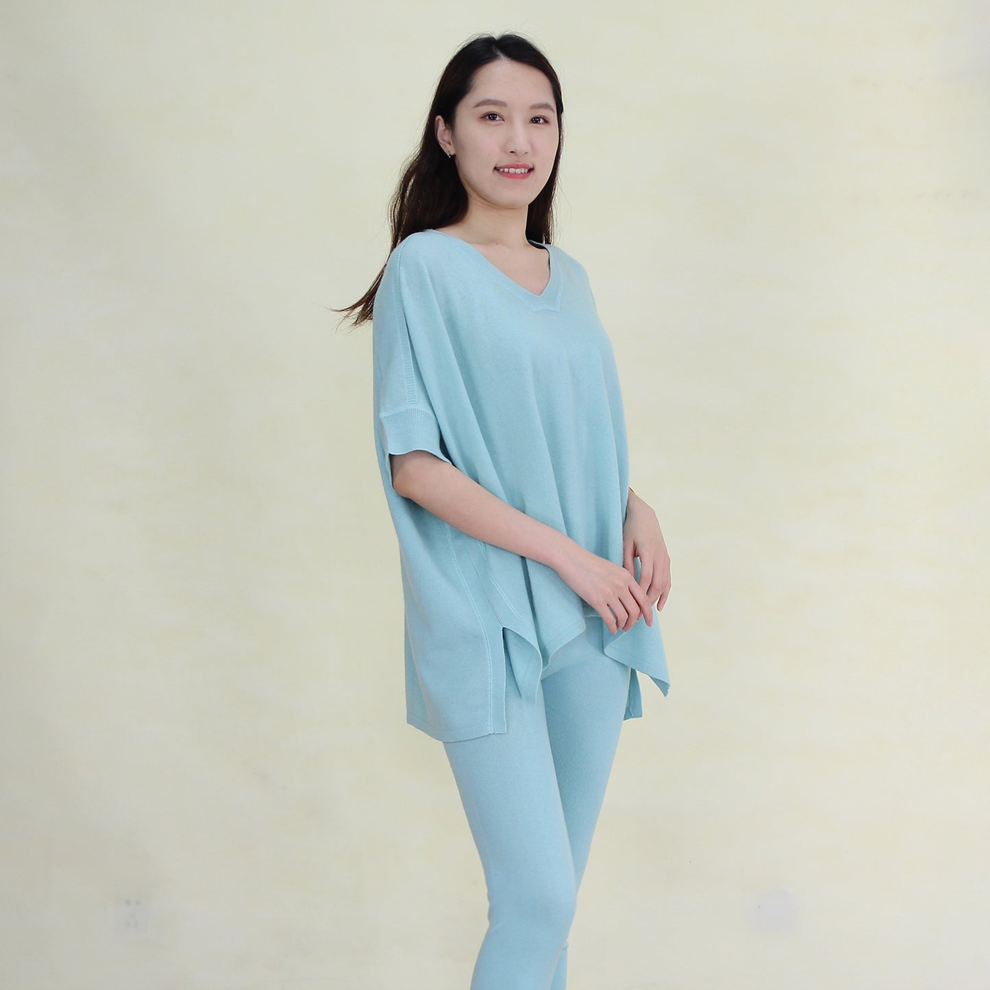 Women's cashmere pullover