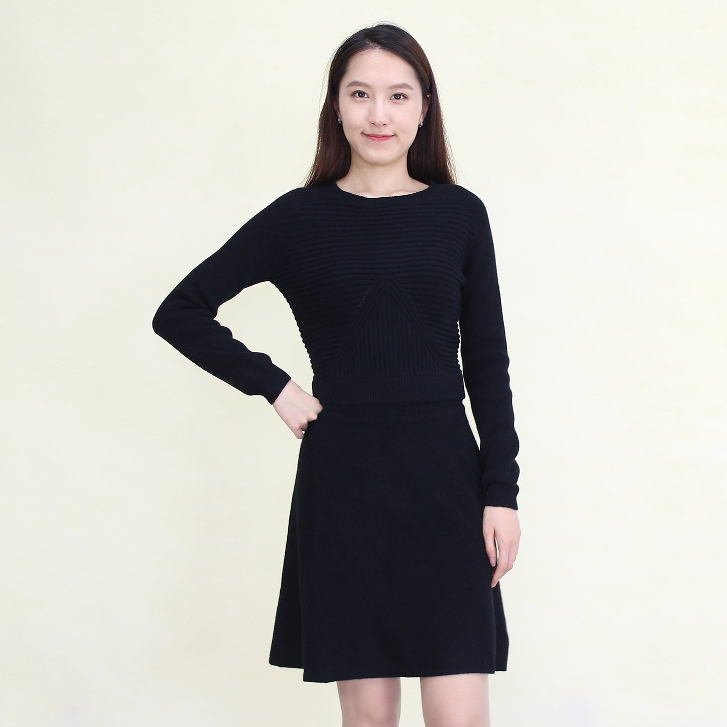 Women's cashmere skirt