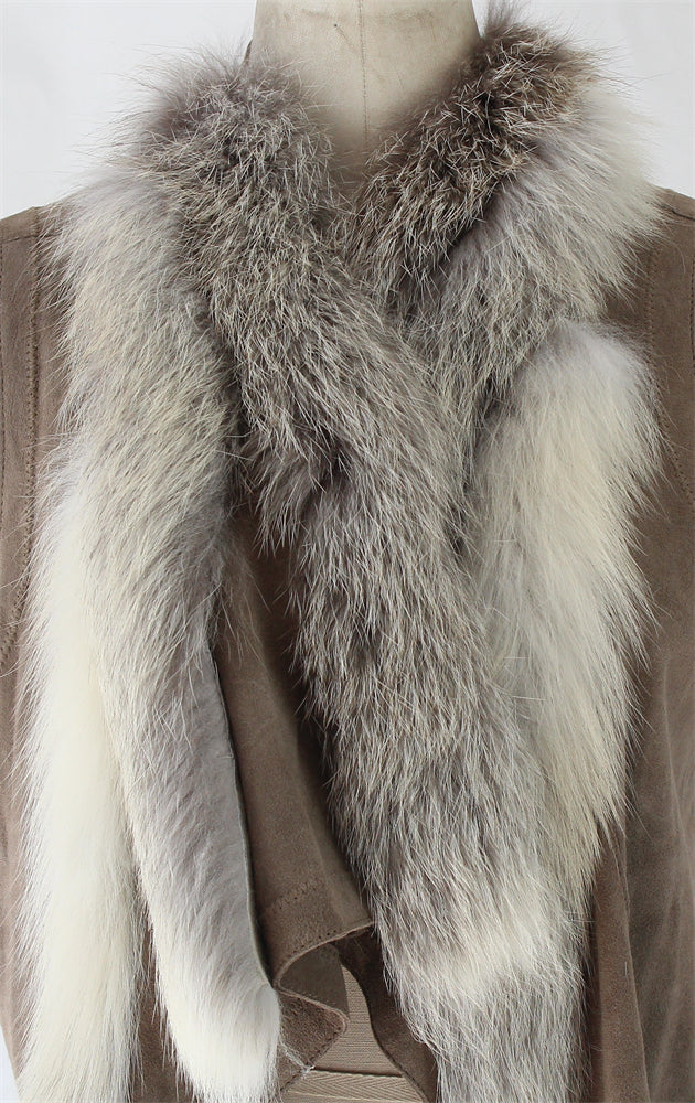 Women's sheepskin vest with fox fur