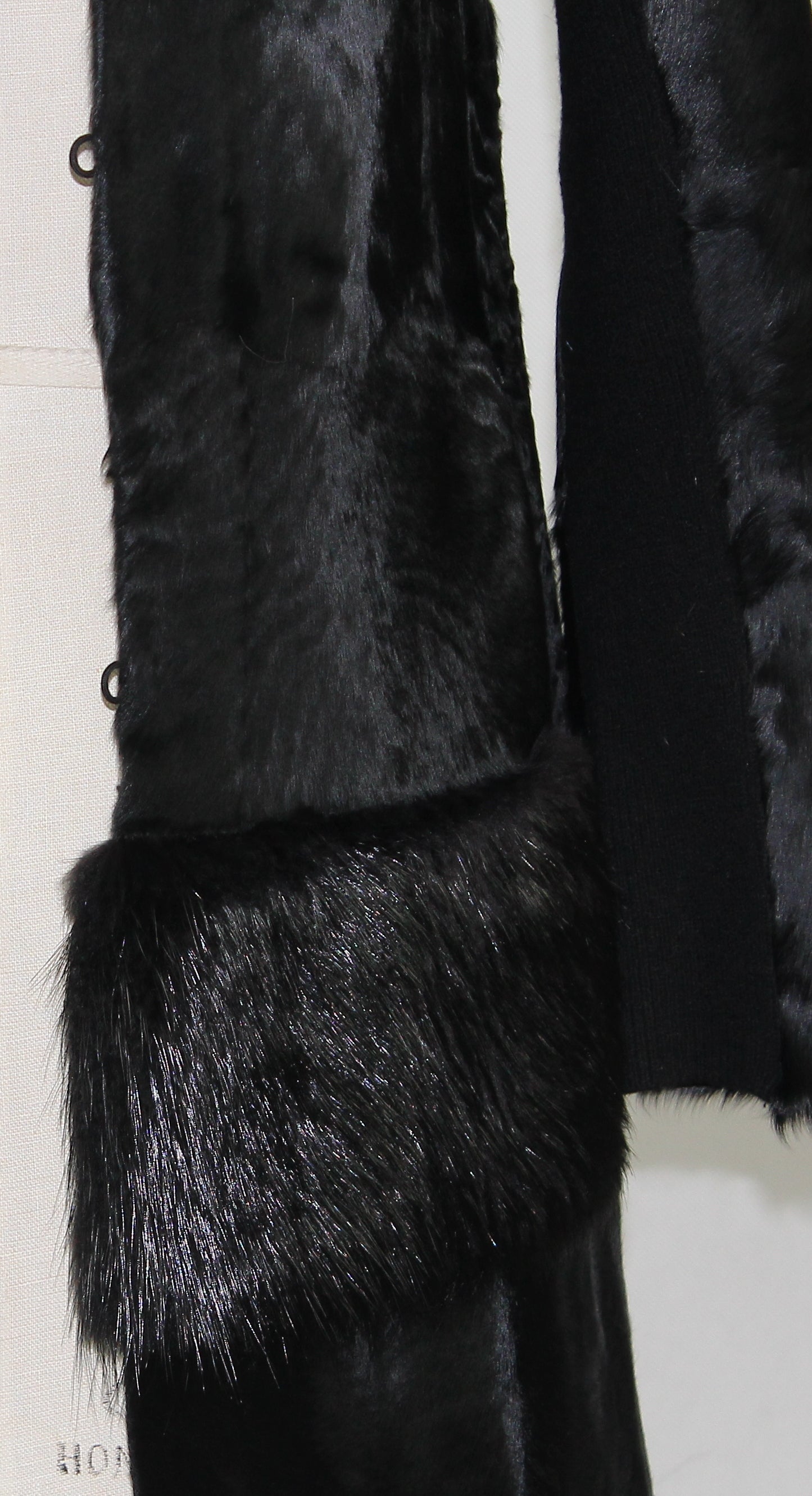 Women's calfskin coat with otter skin