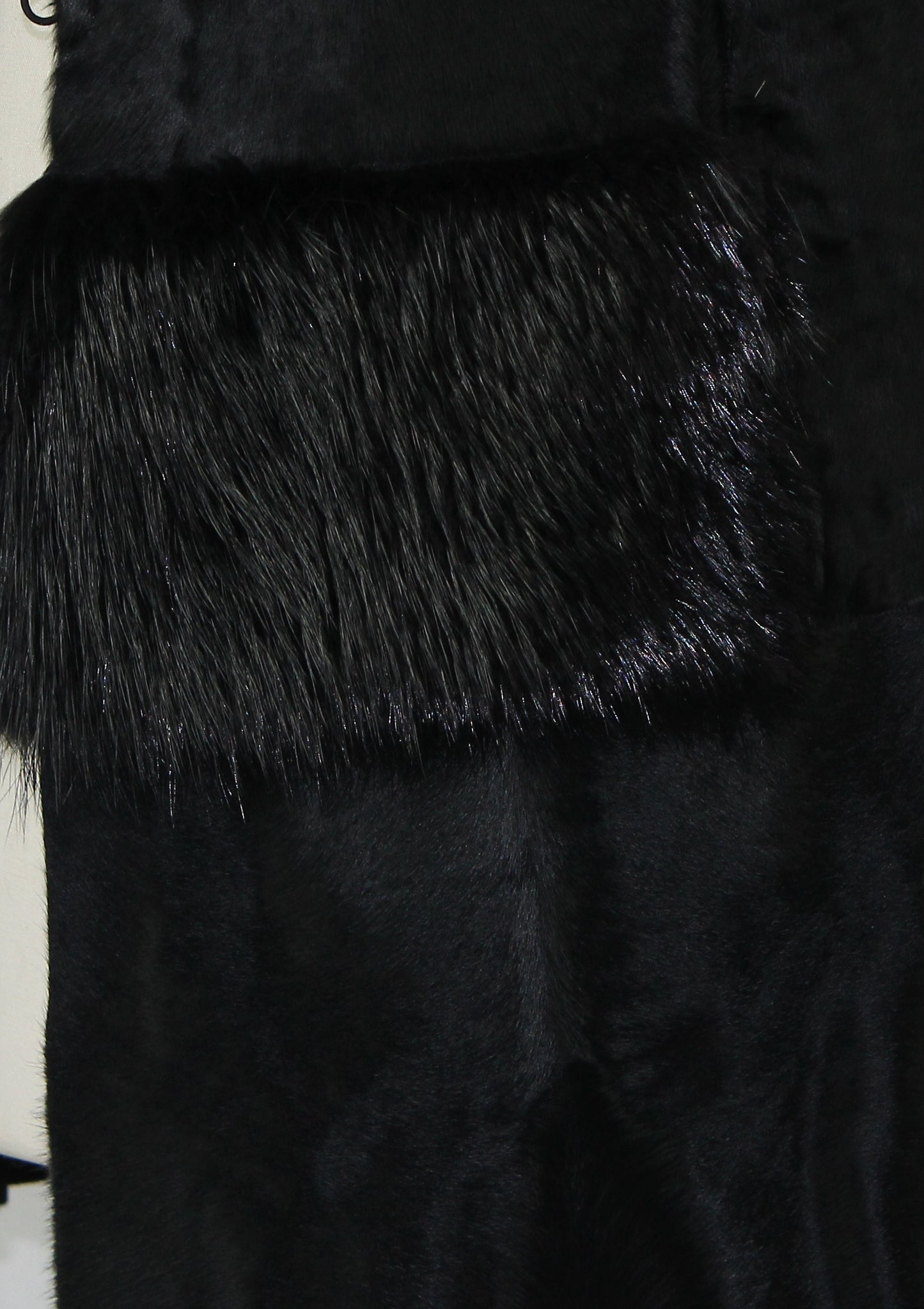 Women's calfskin coat with otter skin