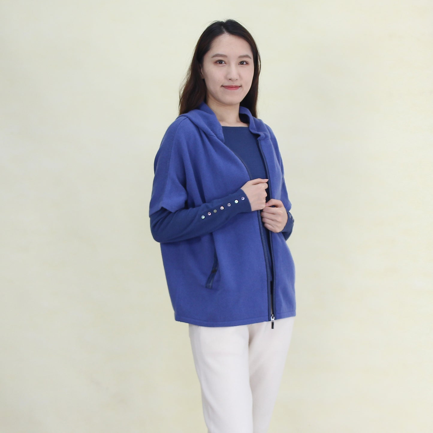 Women's cashmere cardigan