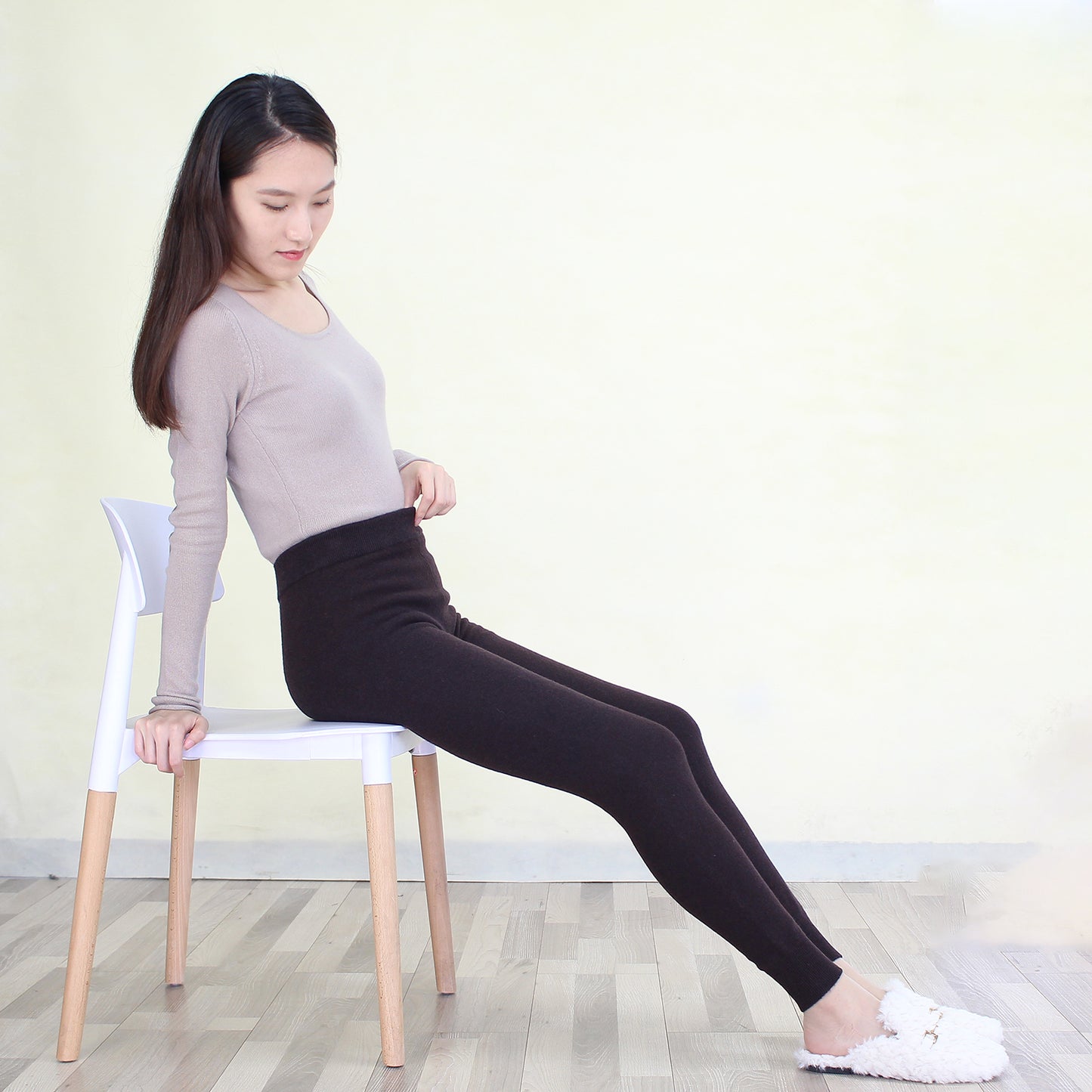 Women's cashmere pants