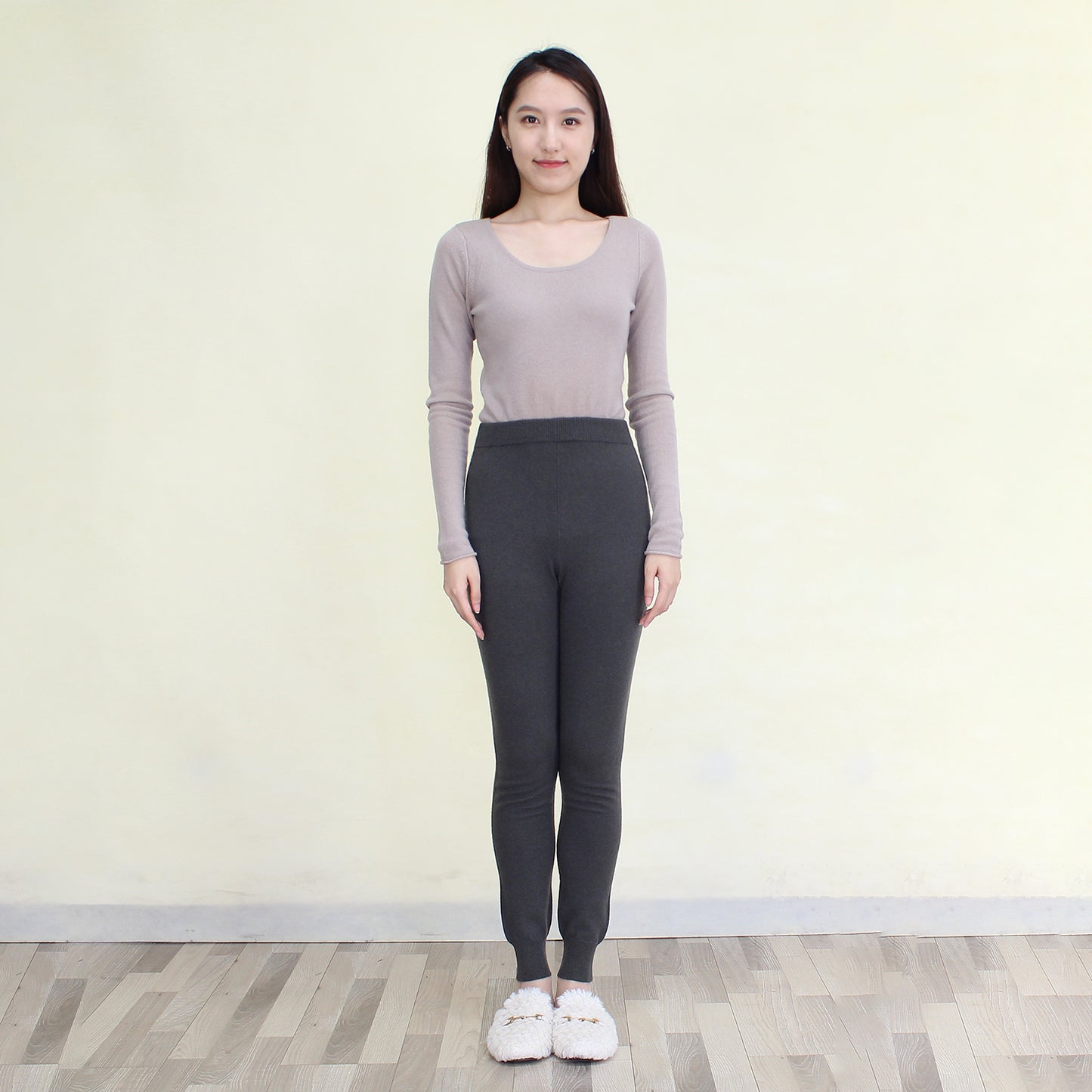 Women's cashmere pants