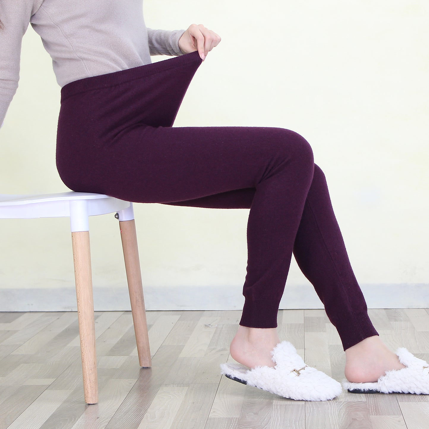 Women's cashmere pants