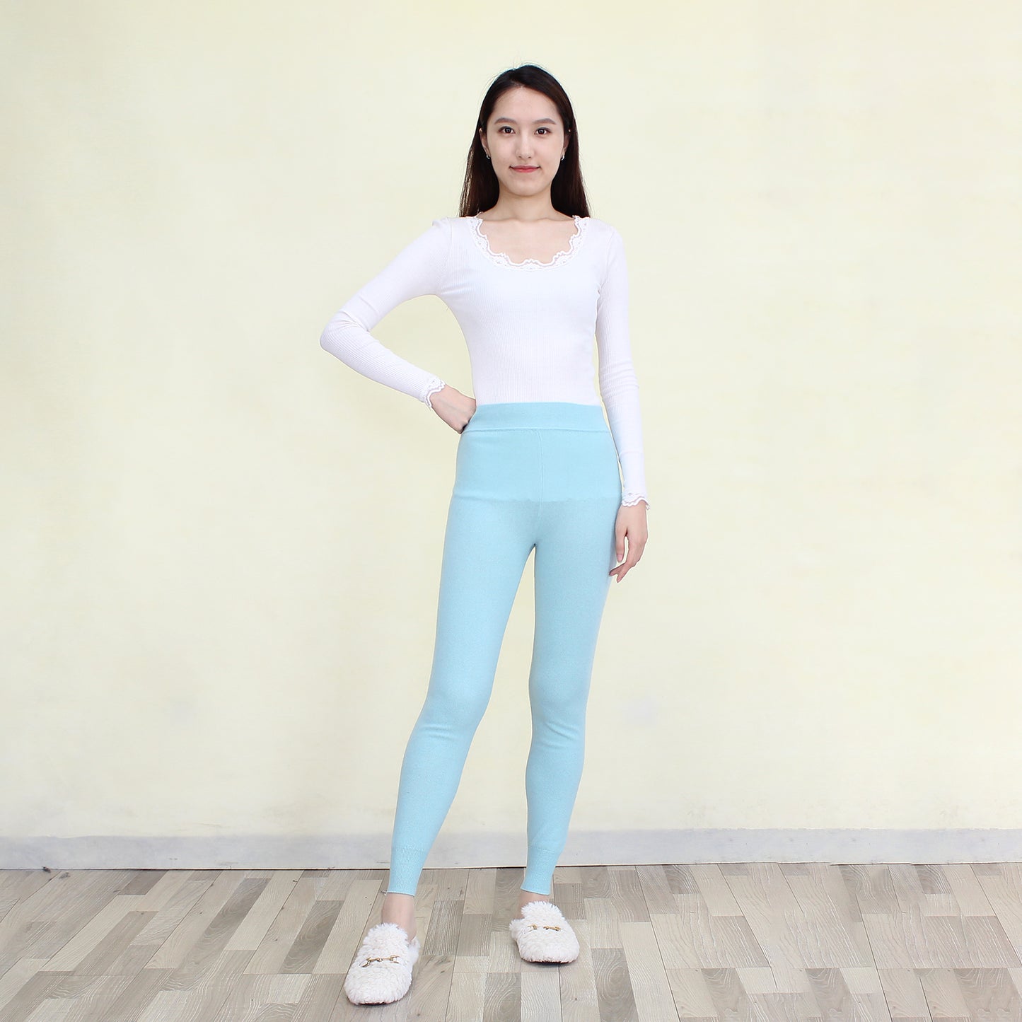Women's cashmere pants