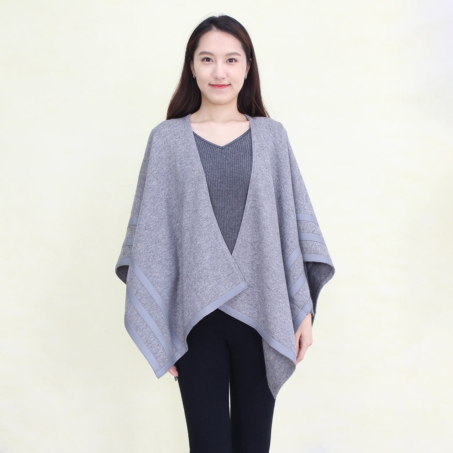 Women's cashmere with leather shawl