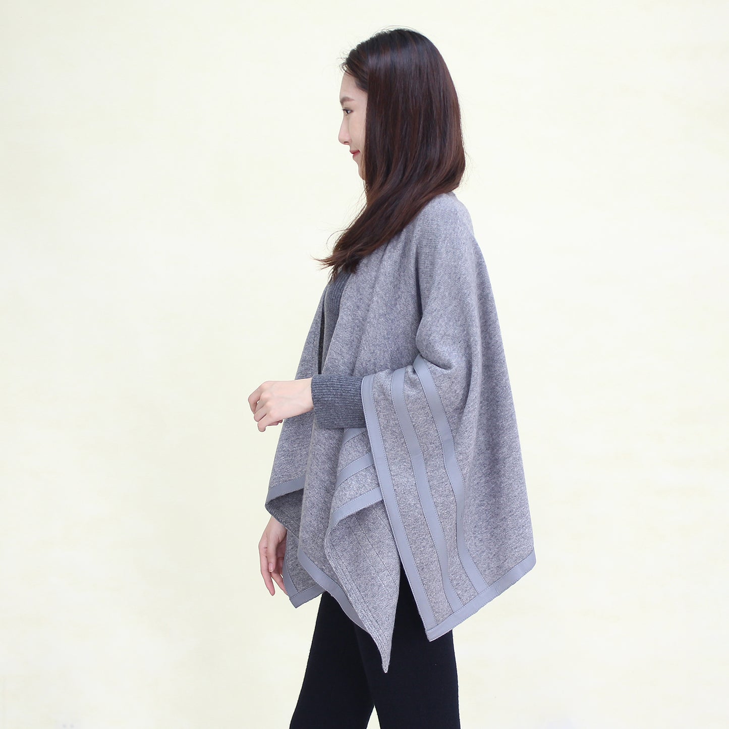 Women's cashmere with leather shawl