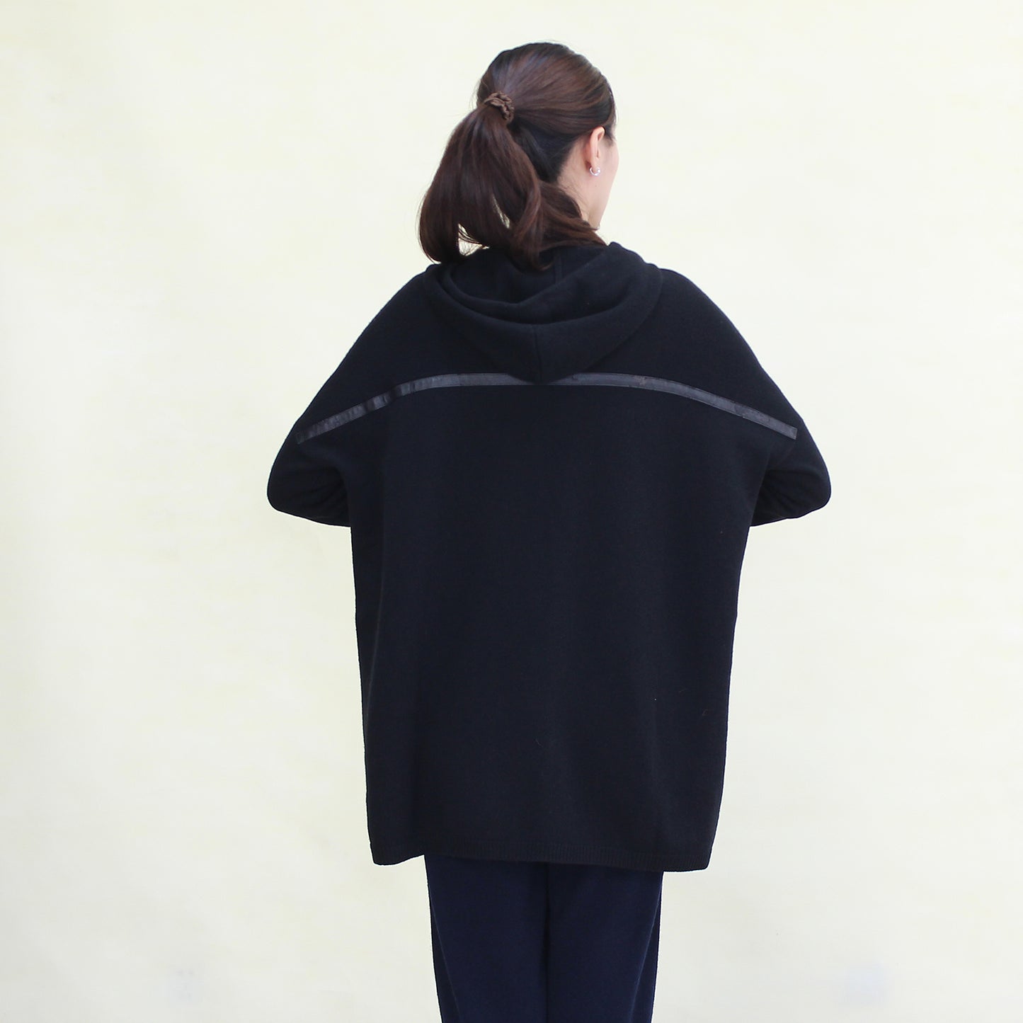 Women's cashmere cardigan