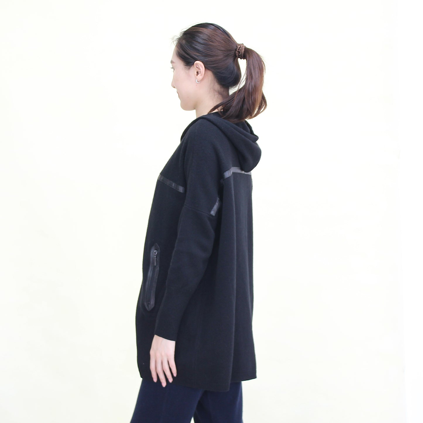 Women's cashmere cardigan
