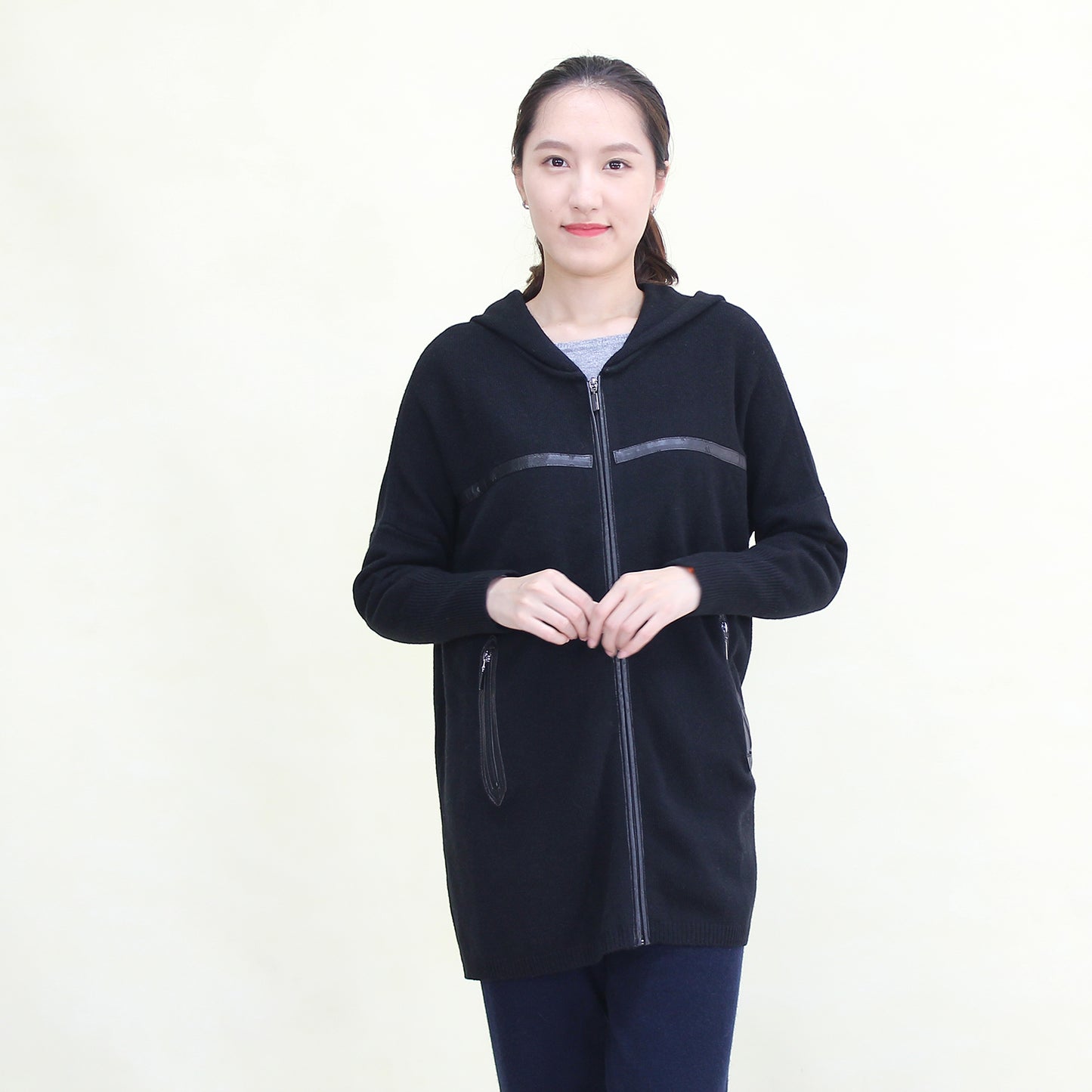 Women's cashmere cardigan