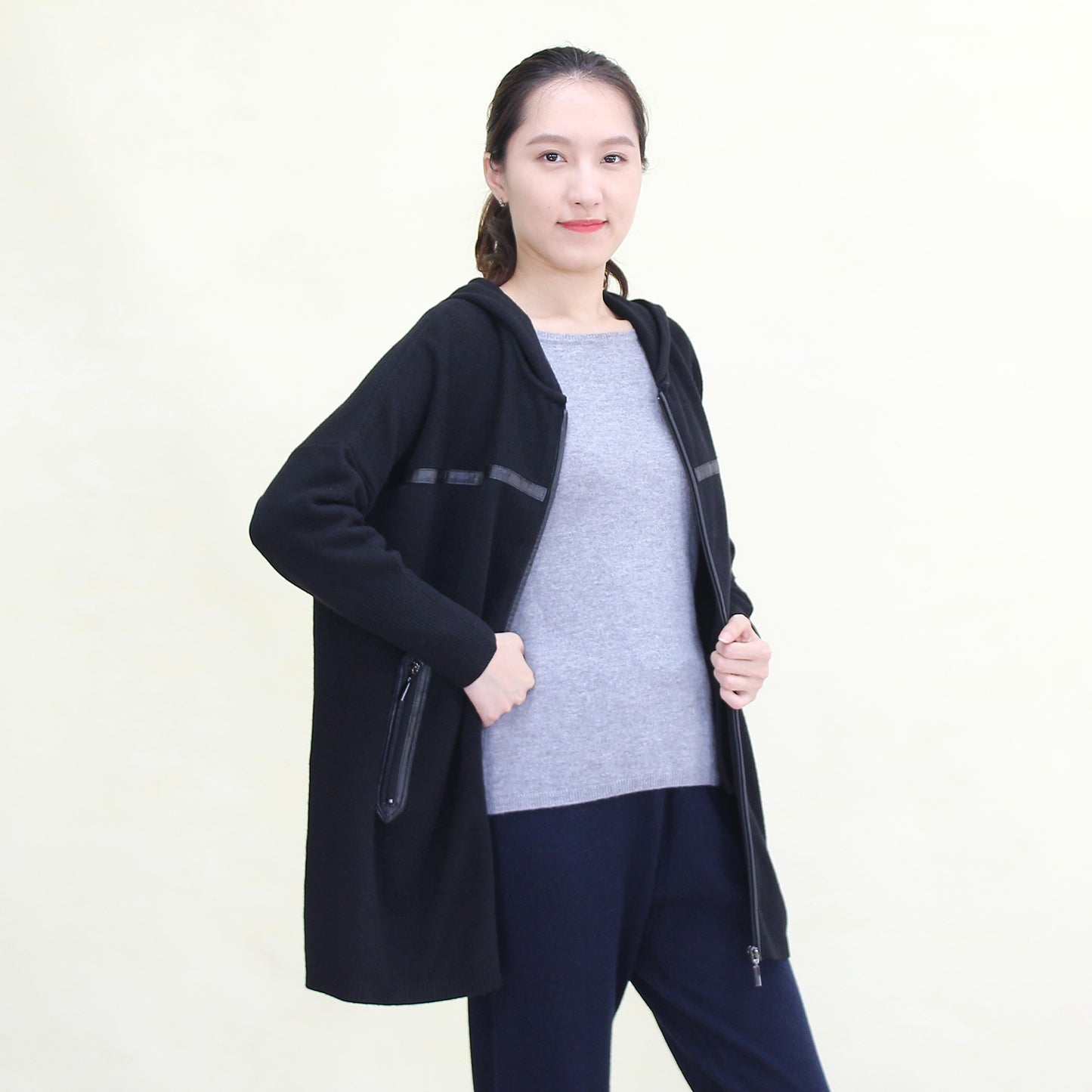Women's cashmere cardigan