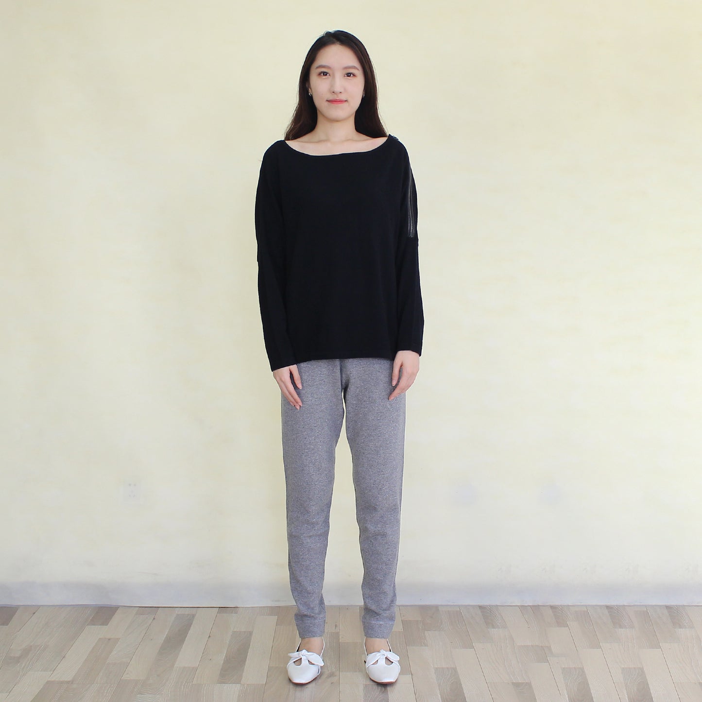 Women's cashmere pants