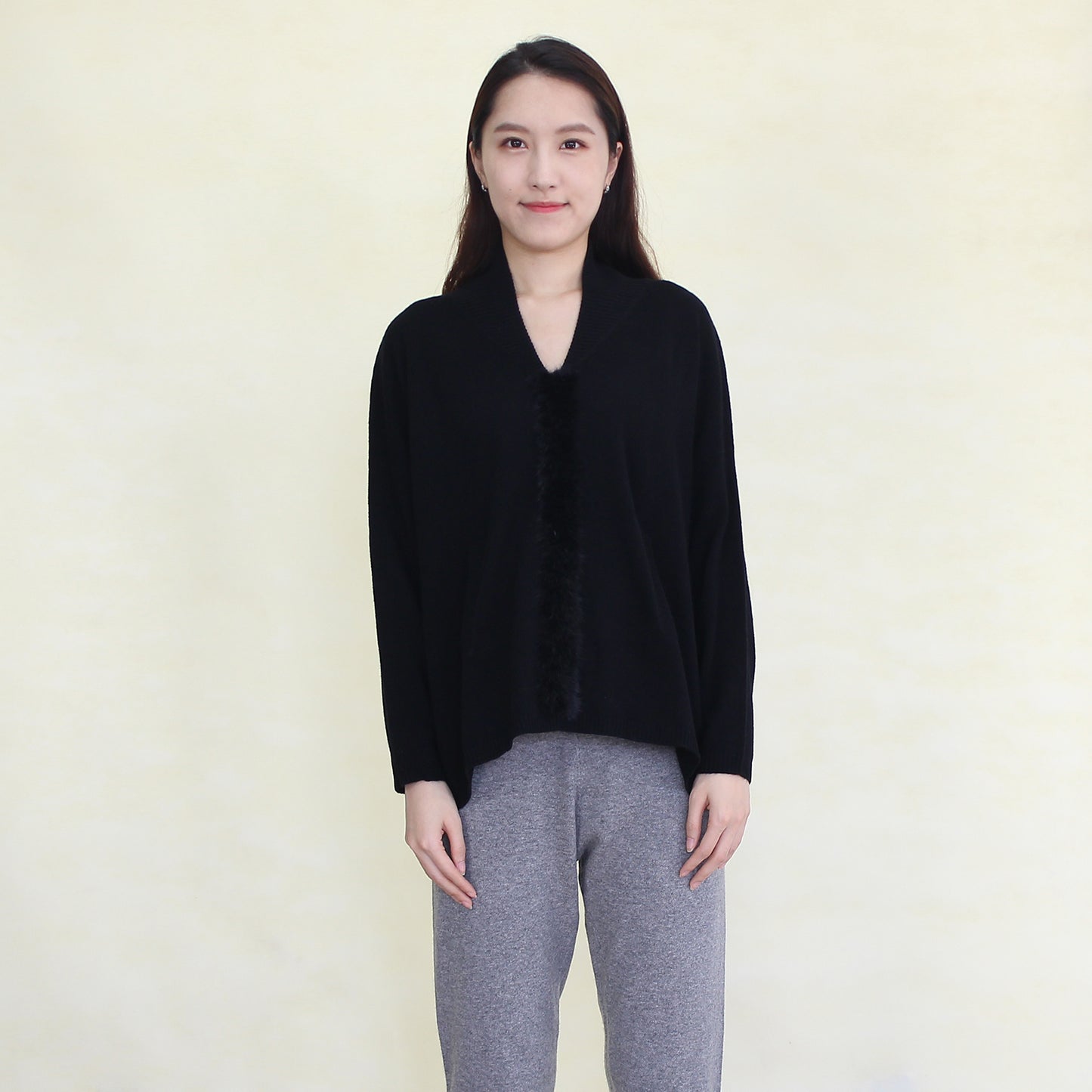 Women's cashmere pullover with mink