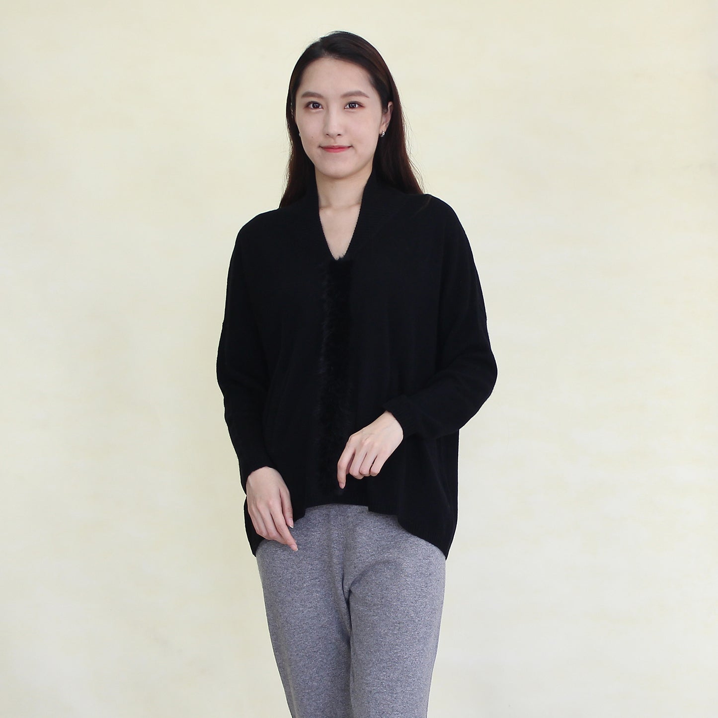 Women's cashmere pullover with mink