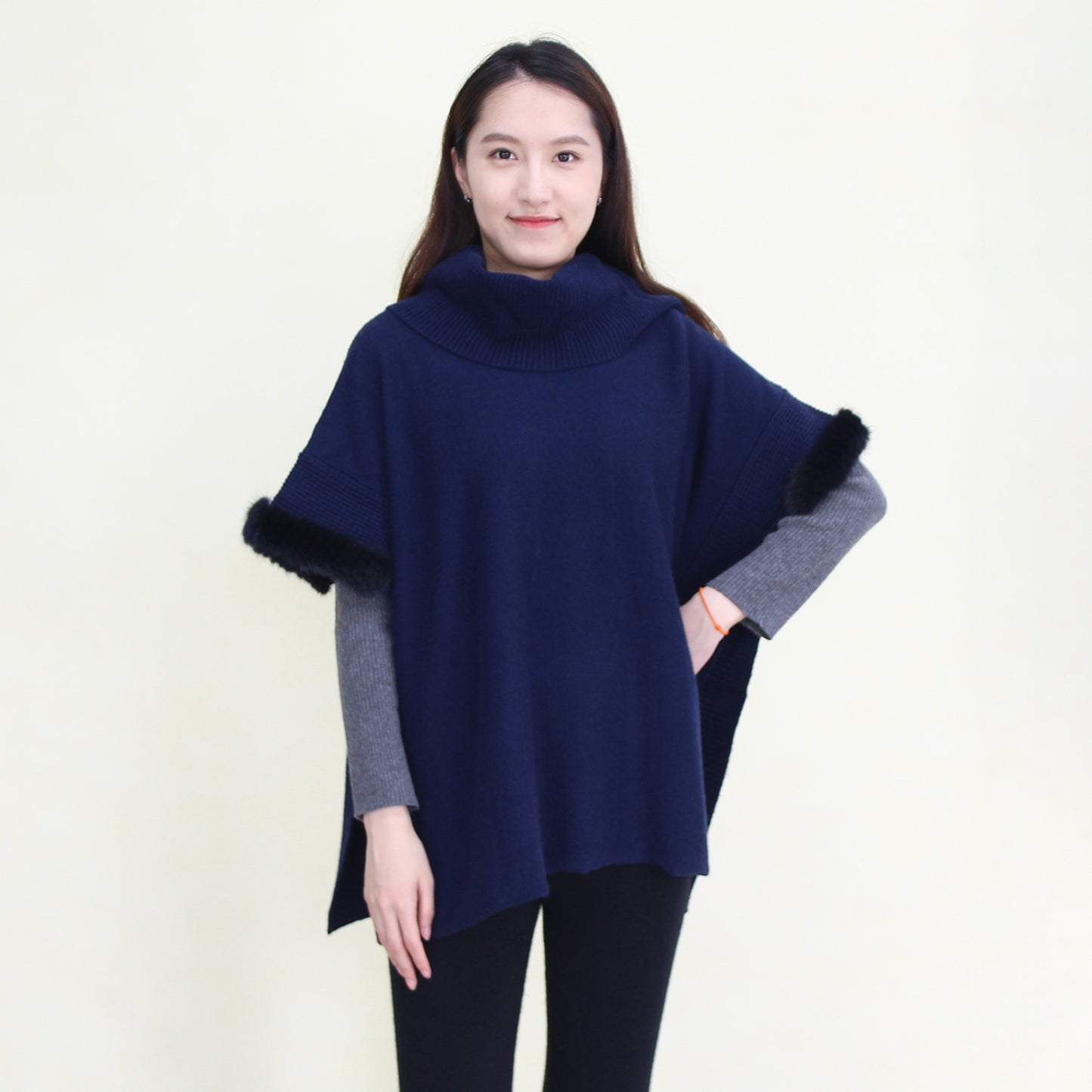 Women's cashmere pullover with mink