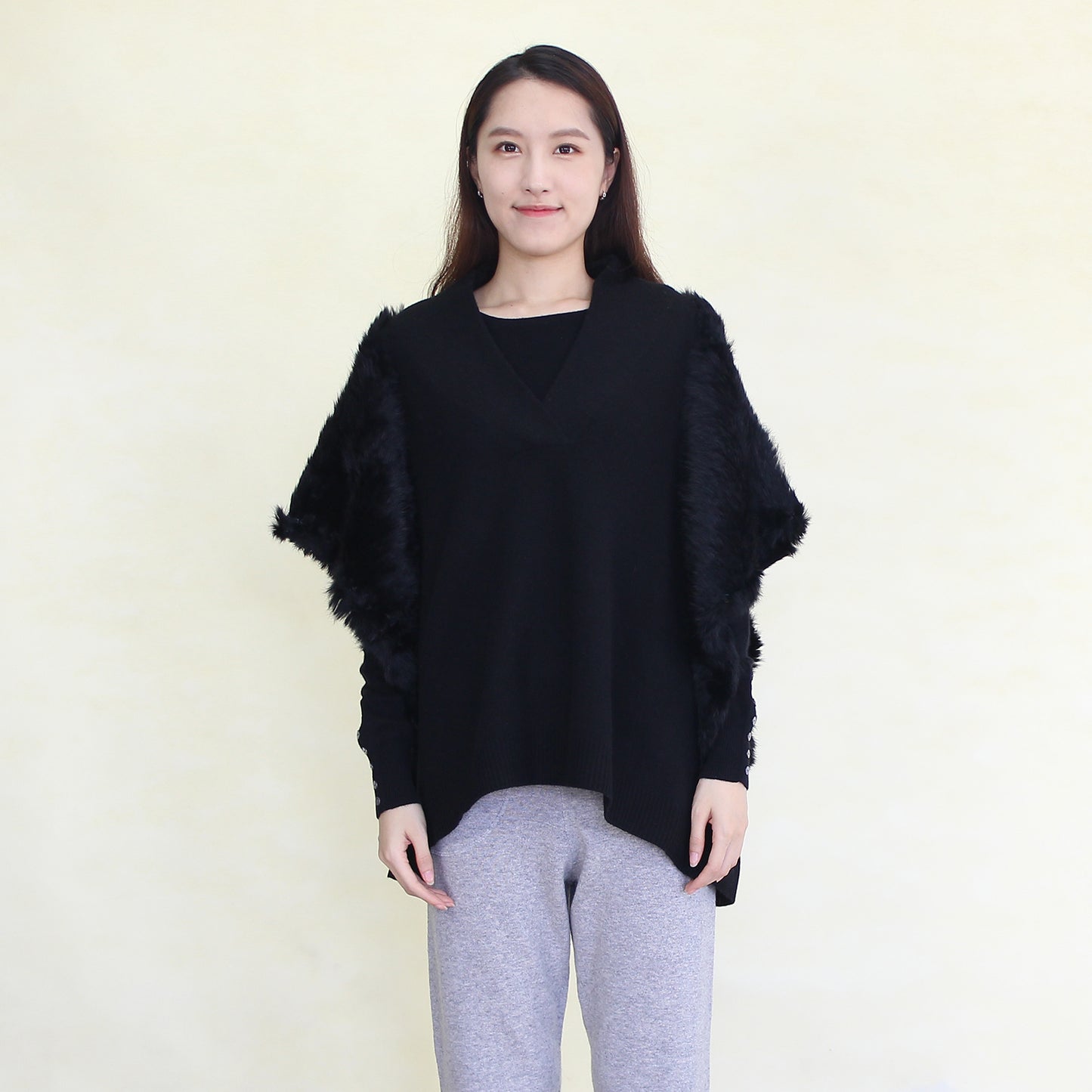 Women's cashmere and beach sheepskin pullover