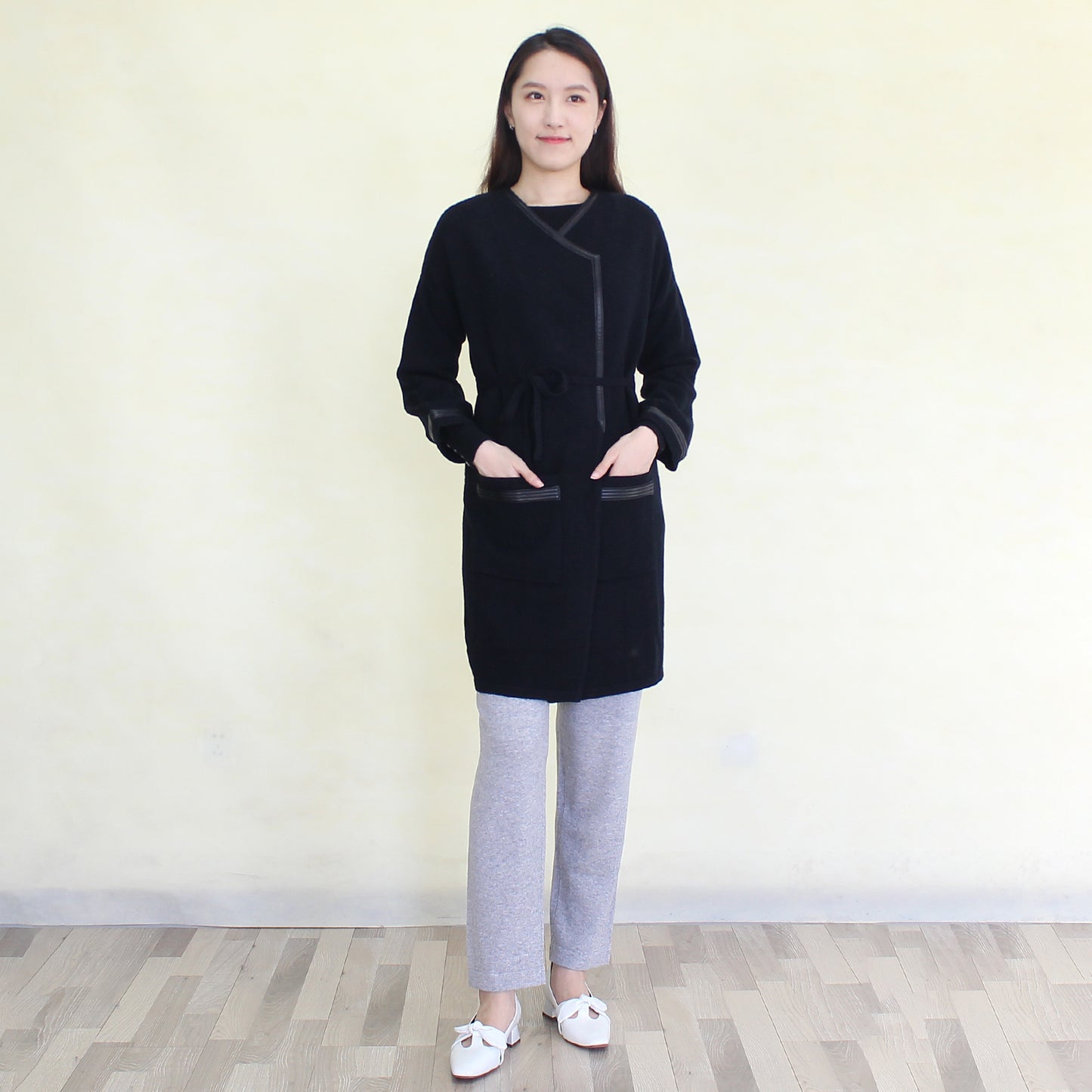 Women's cashmere pants